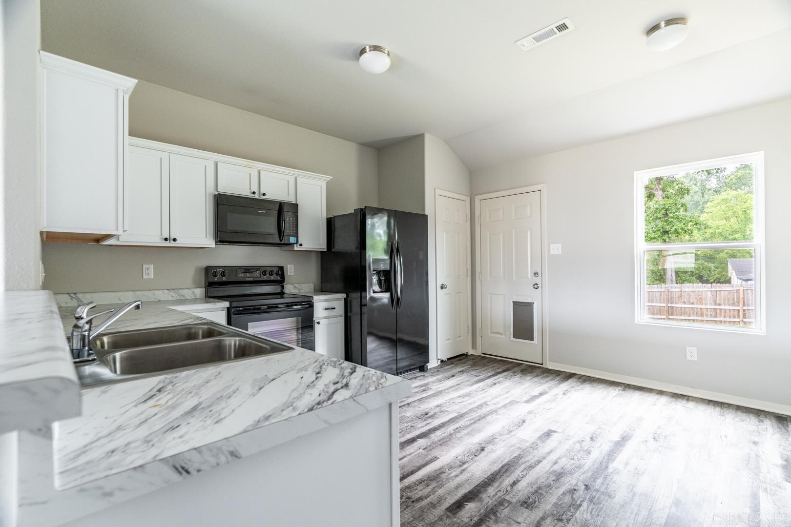 Vivian Heights - Residential