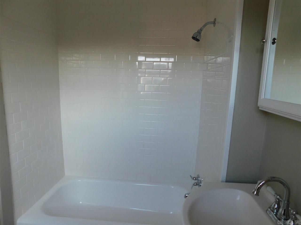 Fleming & Bradford - Residential Lease