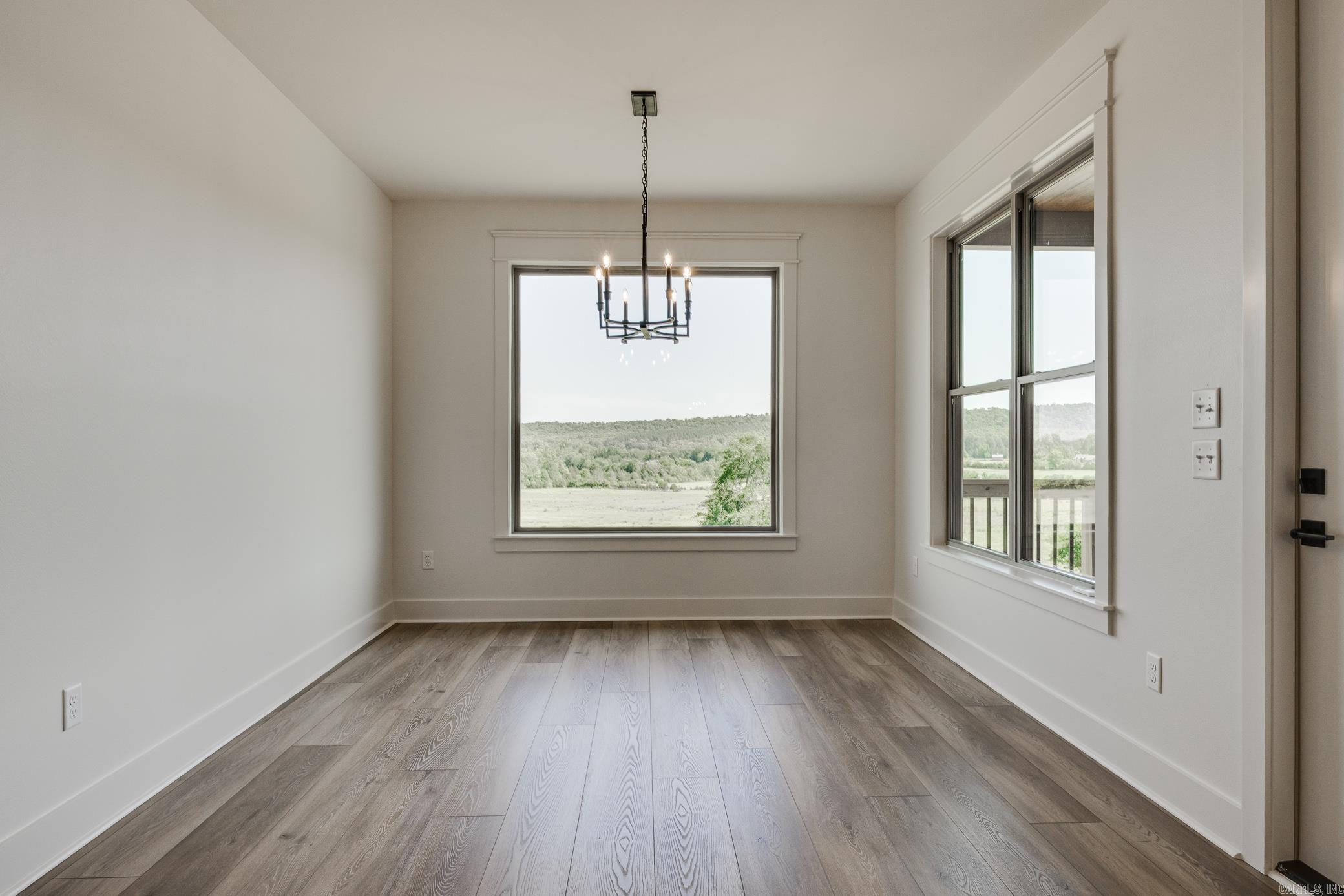 REYNOLDS RIDGE - Residential