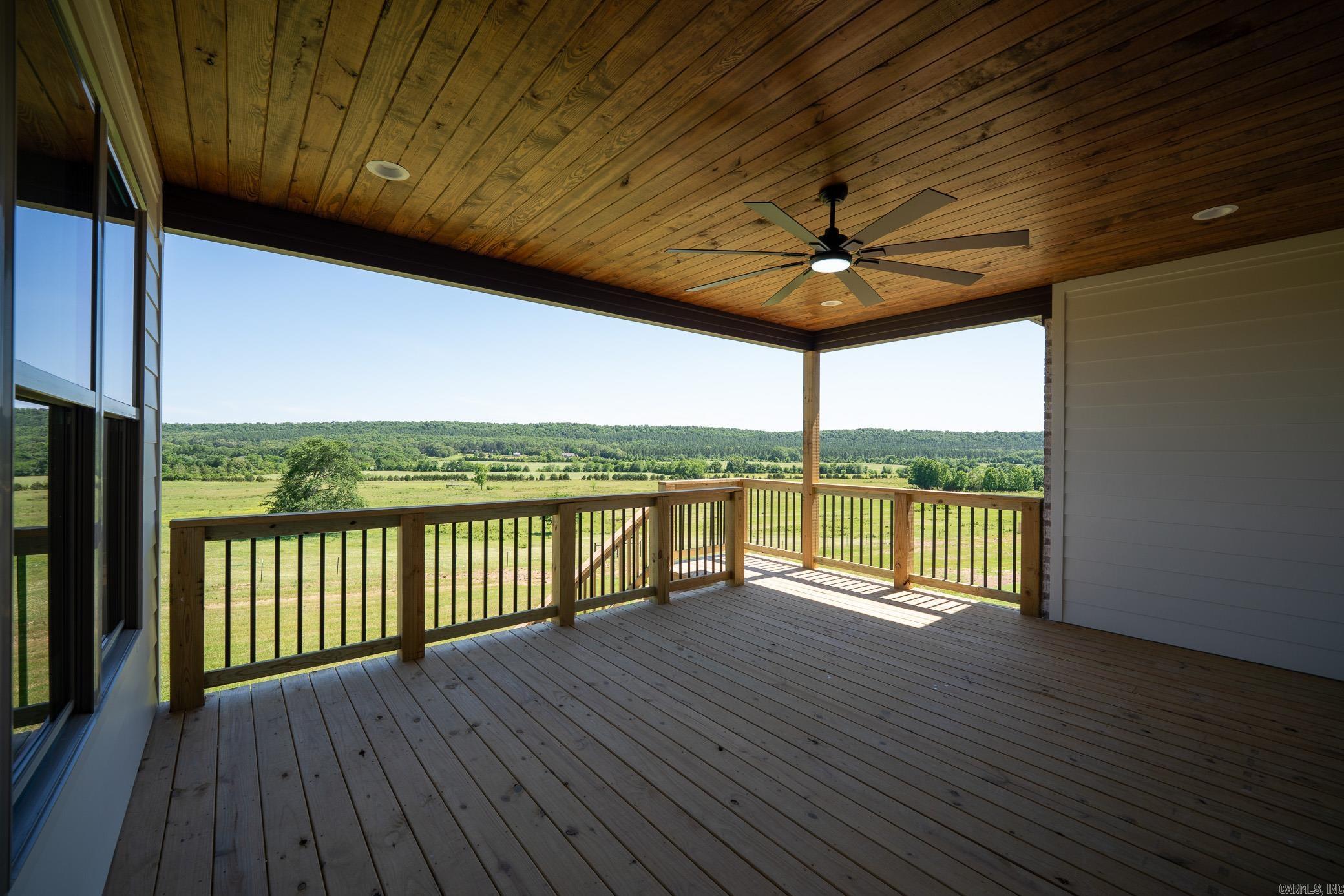 REYNOLDS RIDGE - Residential