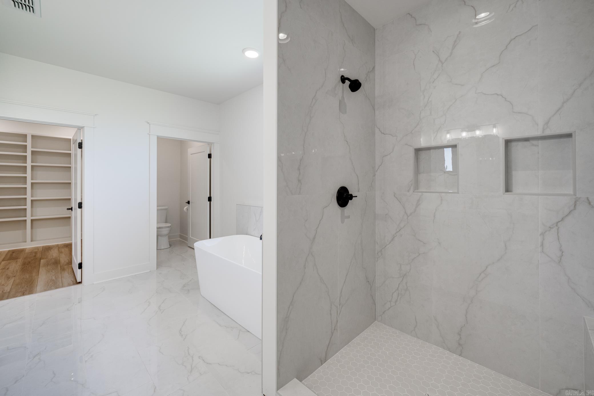 REYNOLDS RIDGE - Residential