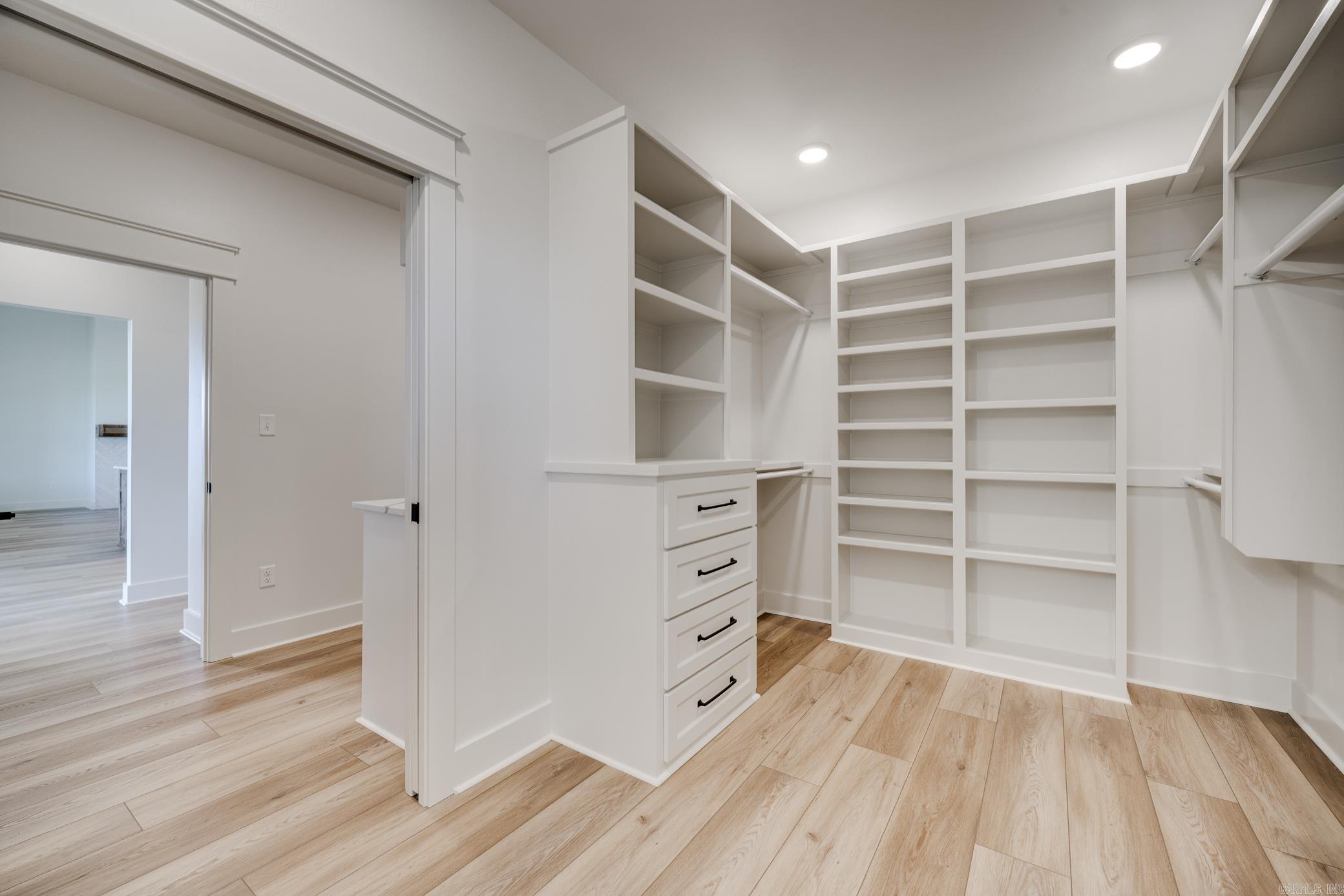 REYNOLDS RIDGE - Residential