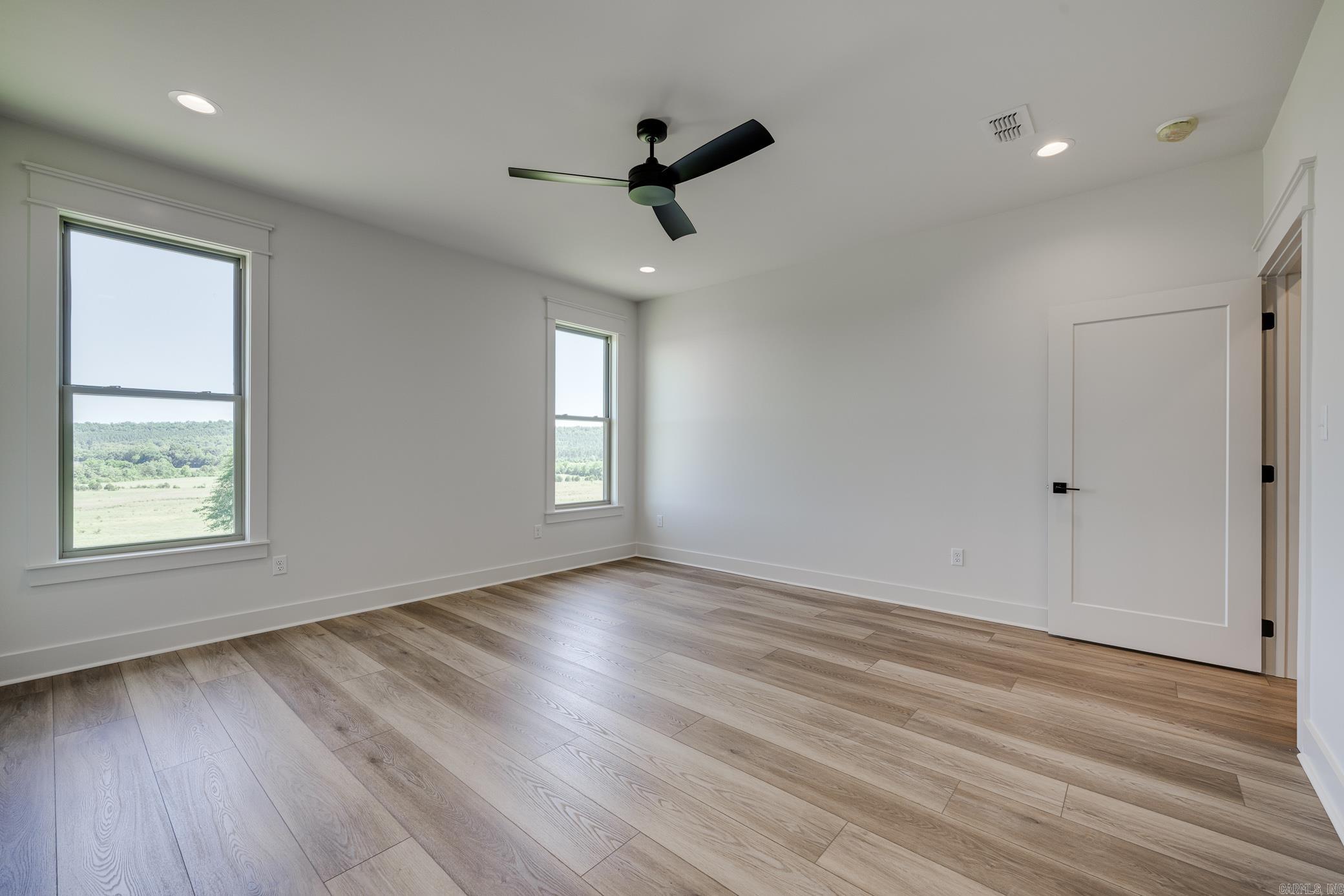 REYNOLDS RIDGE - Residential