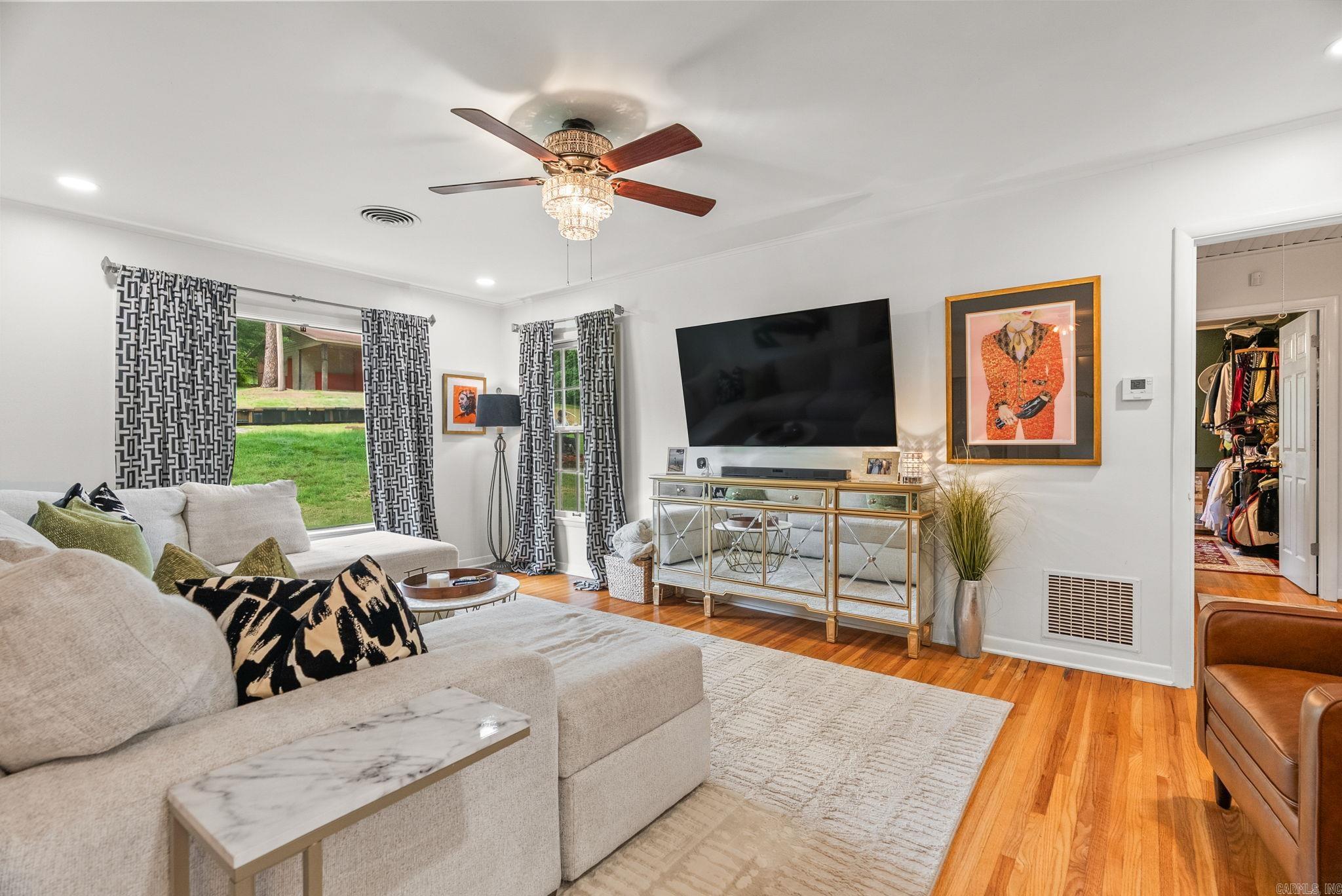 SUNSET HGTS - Residential