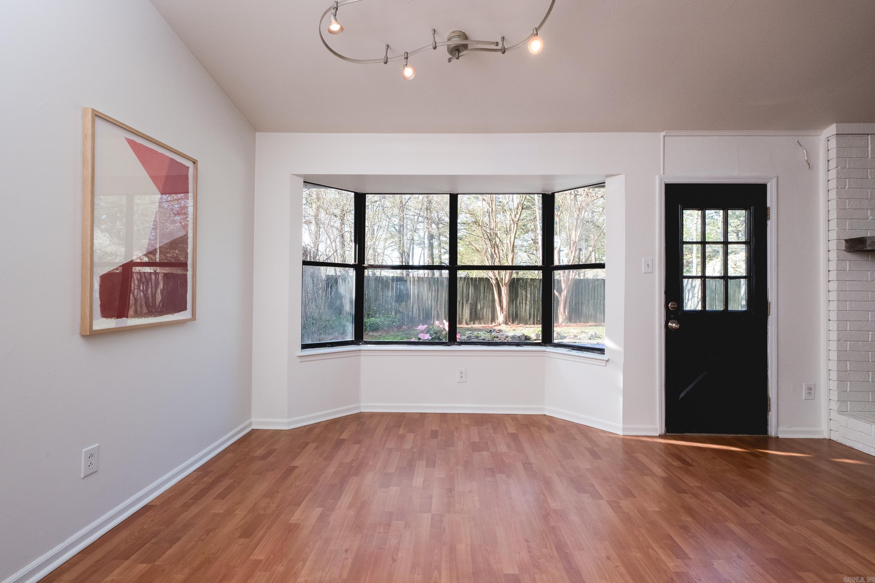 PLEASANT VIEW - Residential