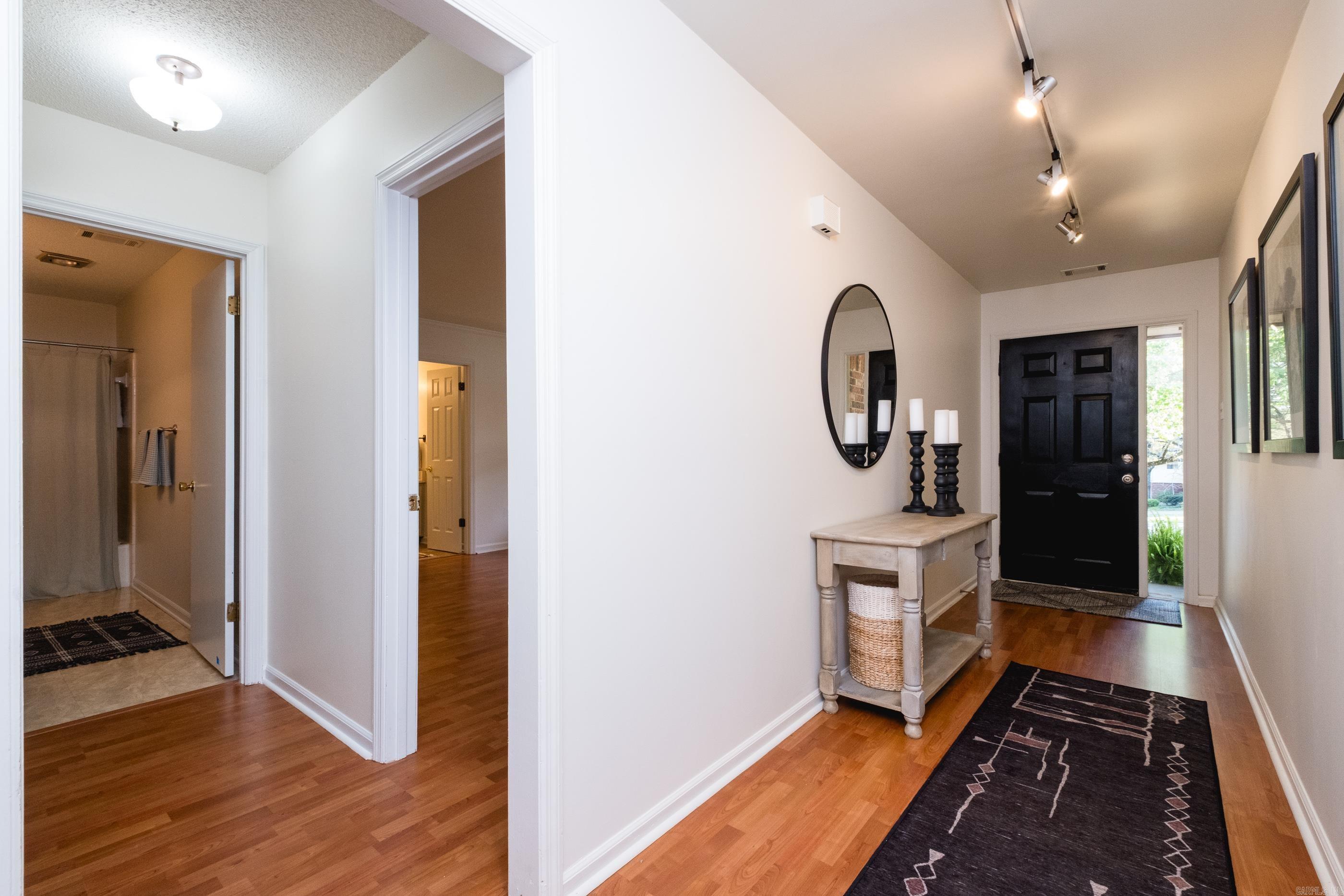 PLEASANT VIEW - Residential