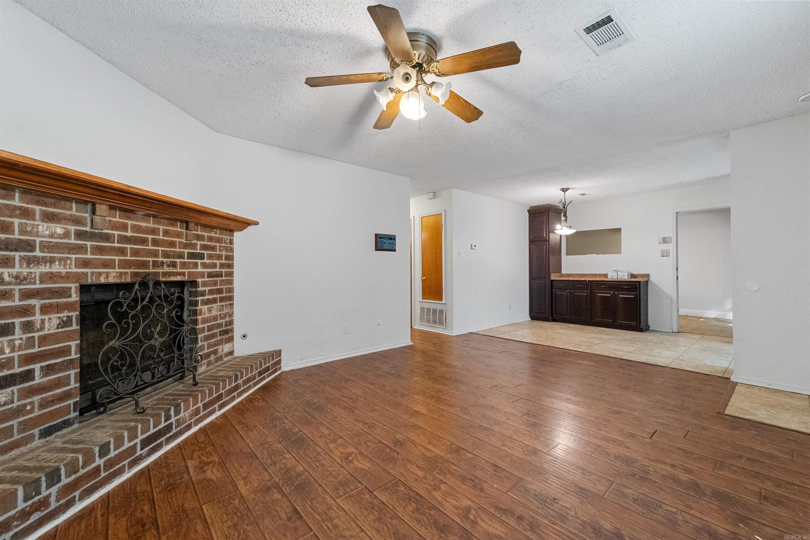 BELWOOD MEADOWS ADDN - Residential