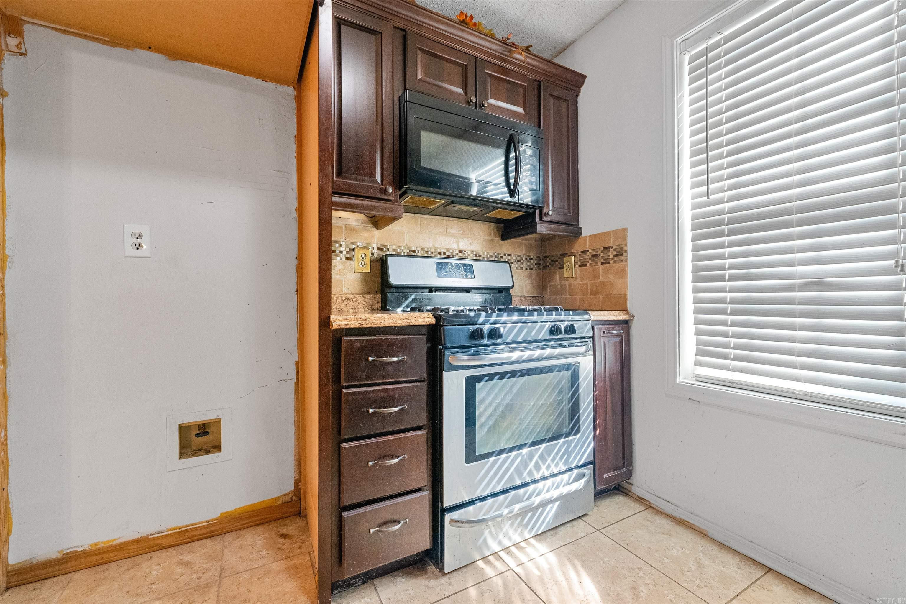 BELWOOD MEADOWS ADDN - Residential