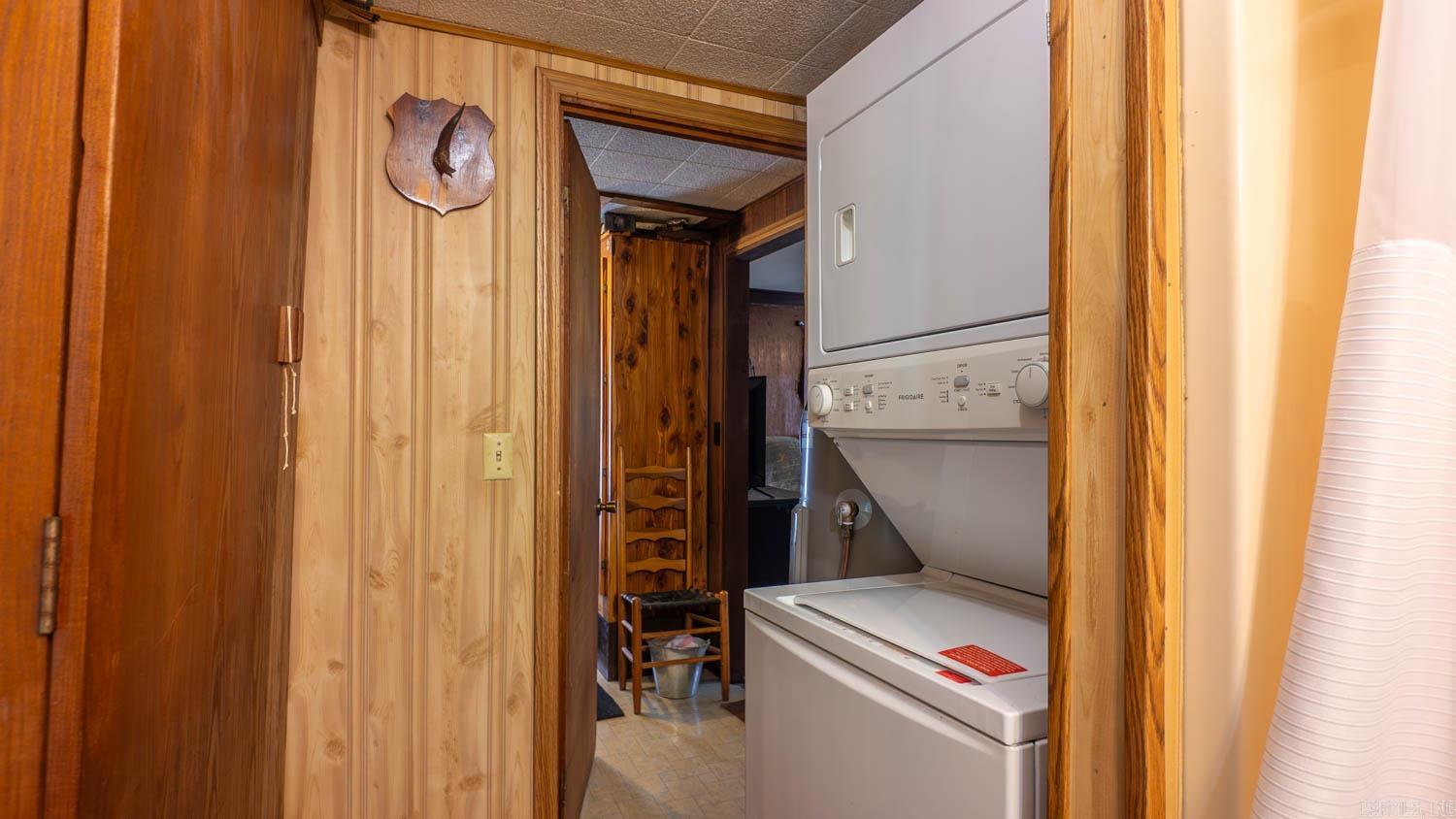 MAMMOTH SPRING ORIGINAL - Residential