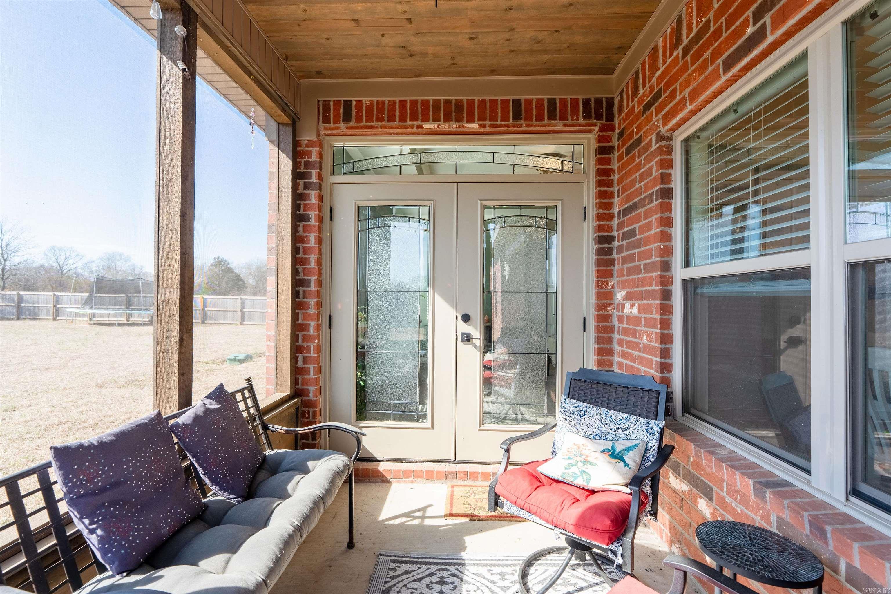 MARTHA'S FIELD - Residential