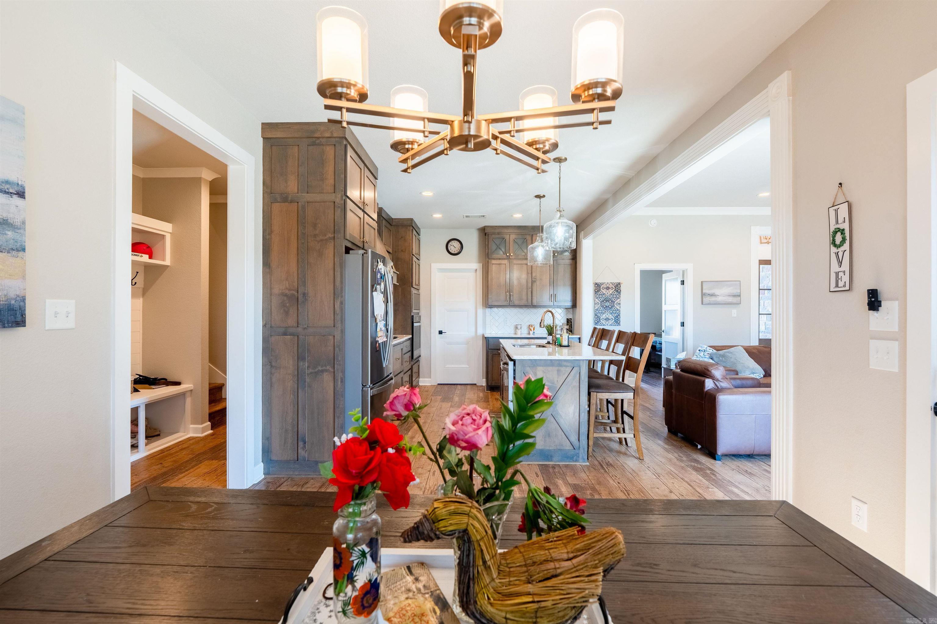 MARTHA'S FIELD - Residential