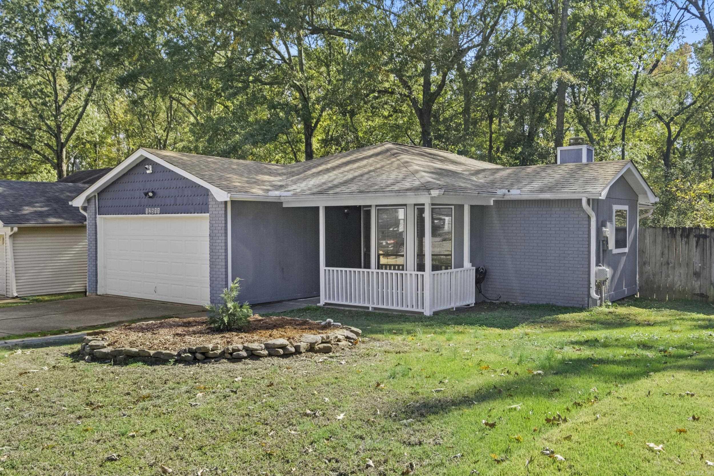 CRYSTAL VALLEY MANOR - Residential