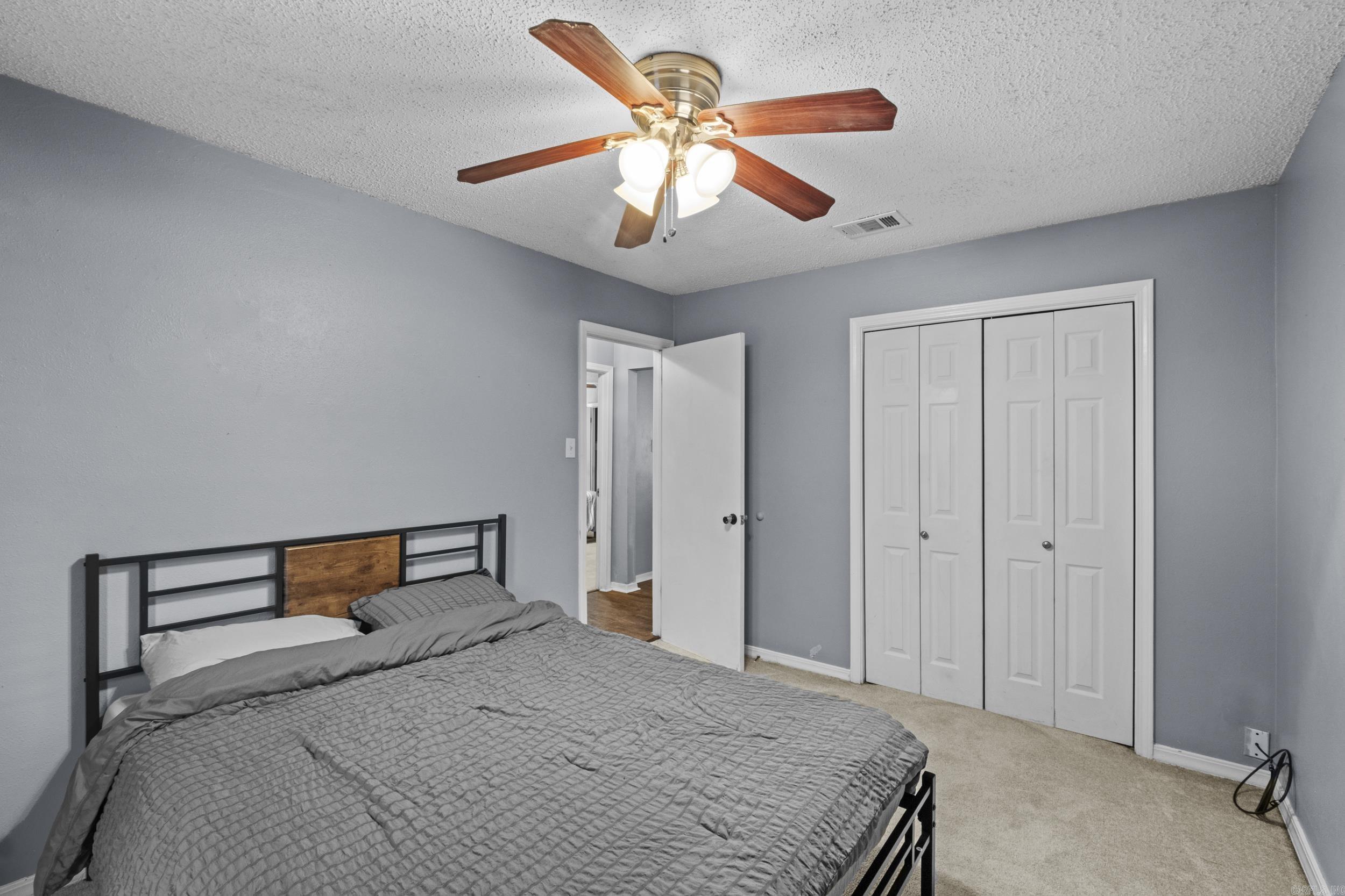 CRYSTAL VALLEY MANOR - Residential