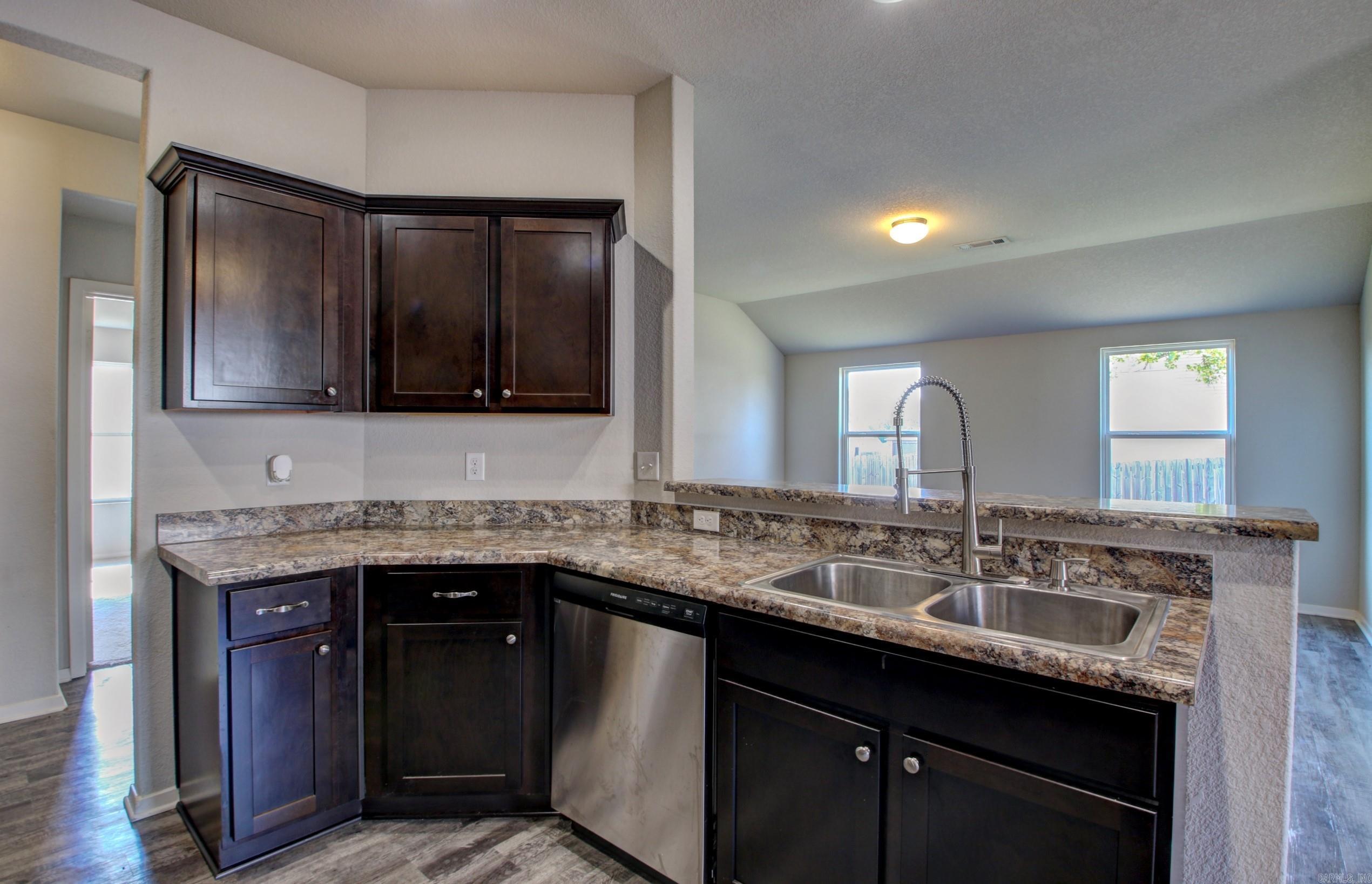 TERRACE MEADOWS - Residential