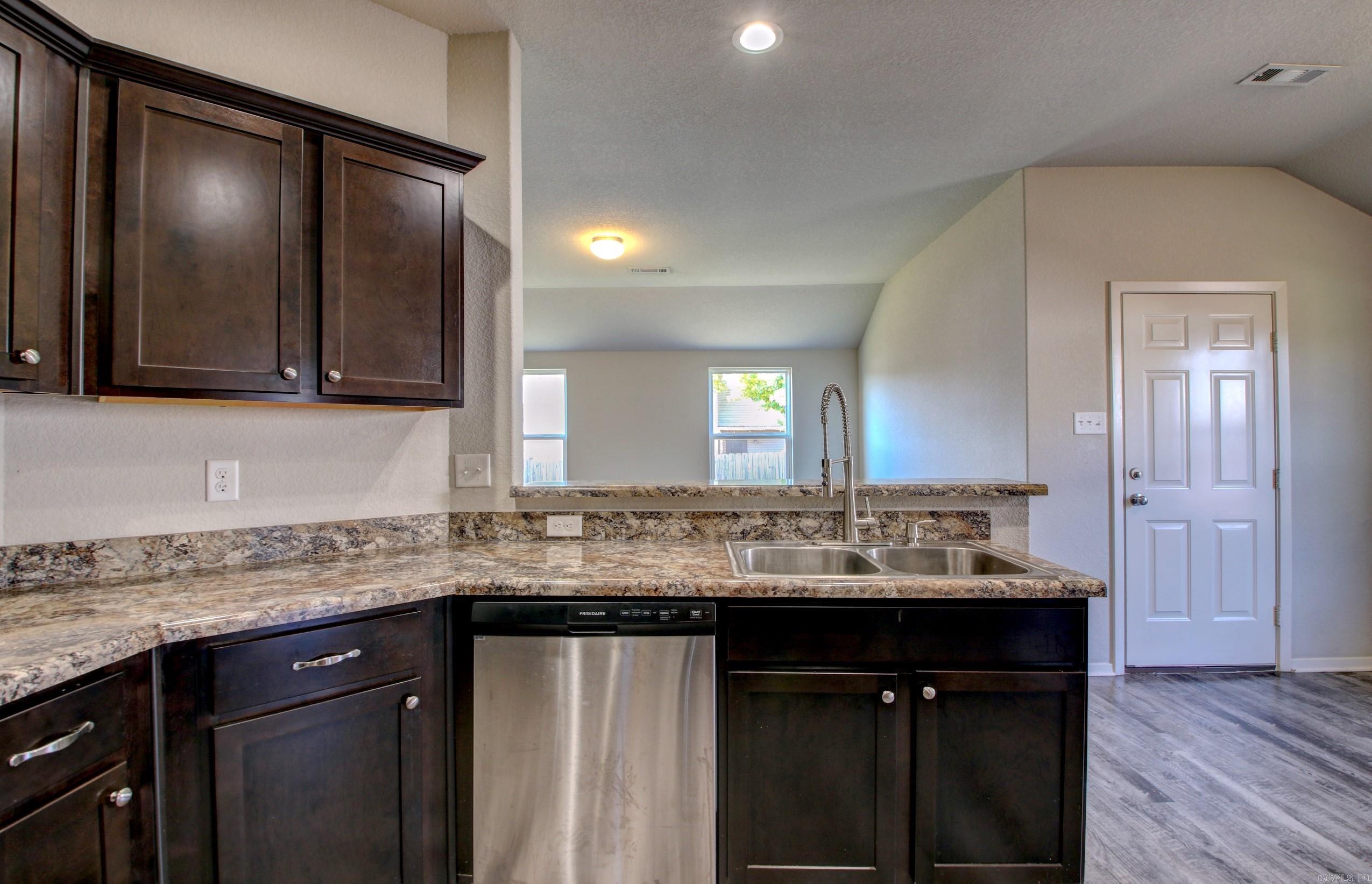 TERRACE MEADOWS - Residential