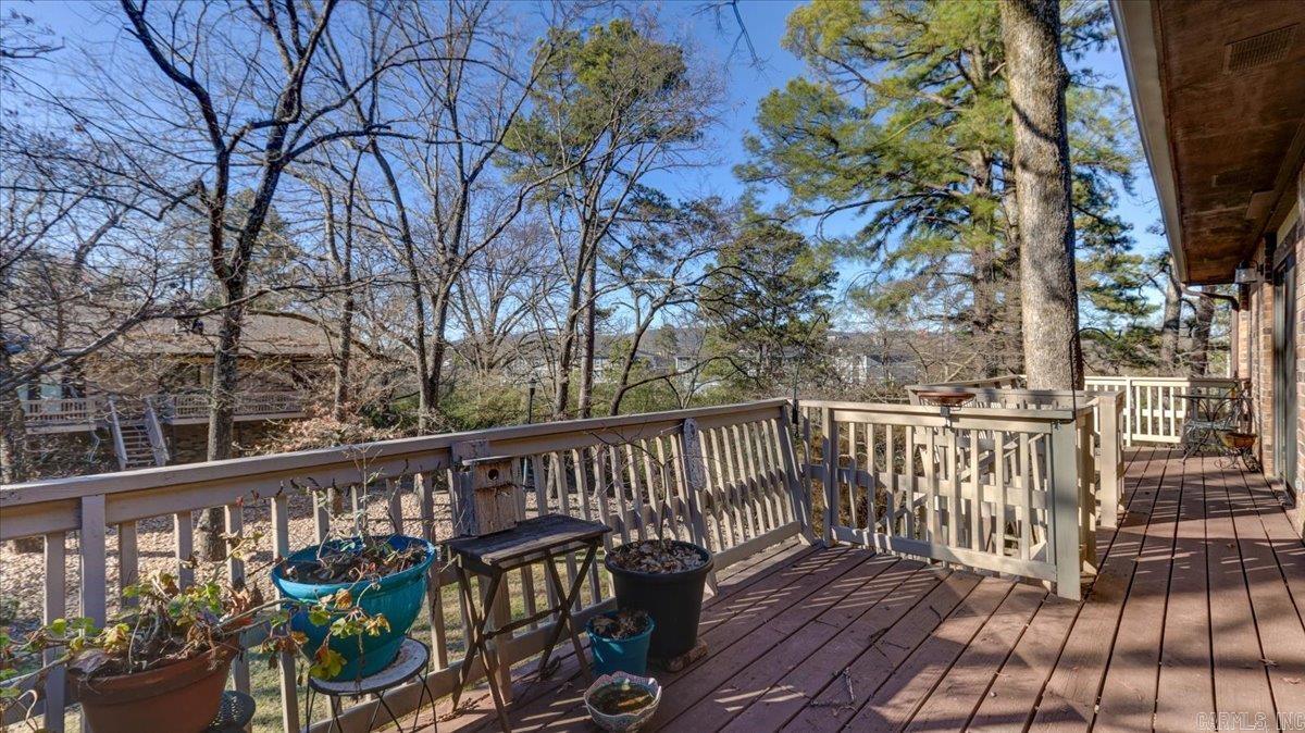 OAKLAWN VILLAGE EAST HPR - Residential