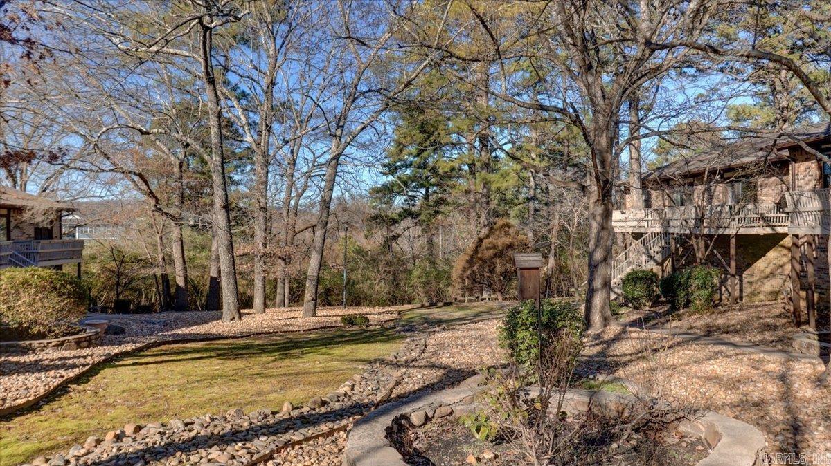 OAKLAWN VILLAGE EAST HPR - Residential