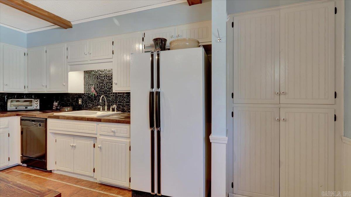 OAKLAWN VILLAGE EAST HPR - Residential