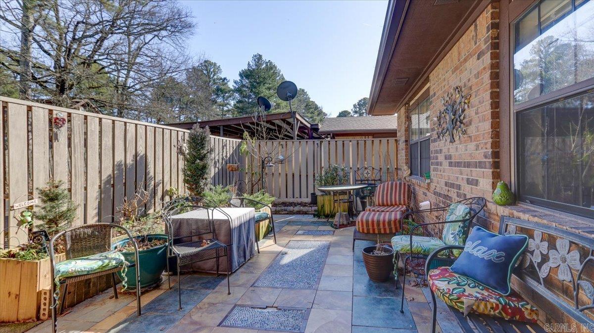 OAKLAWN VILLAGE EAST HPR - Residential