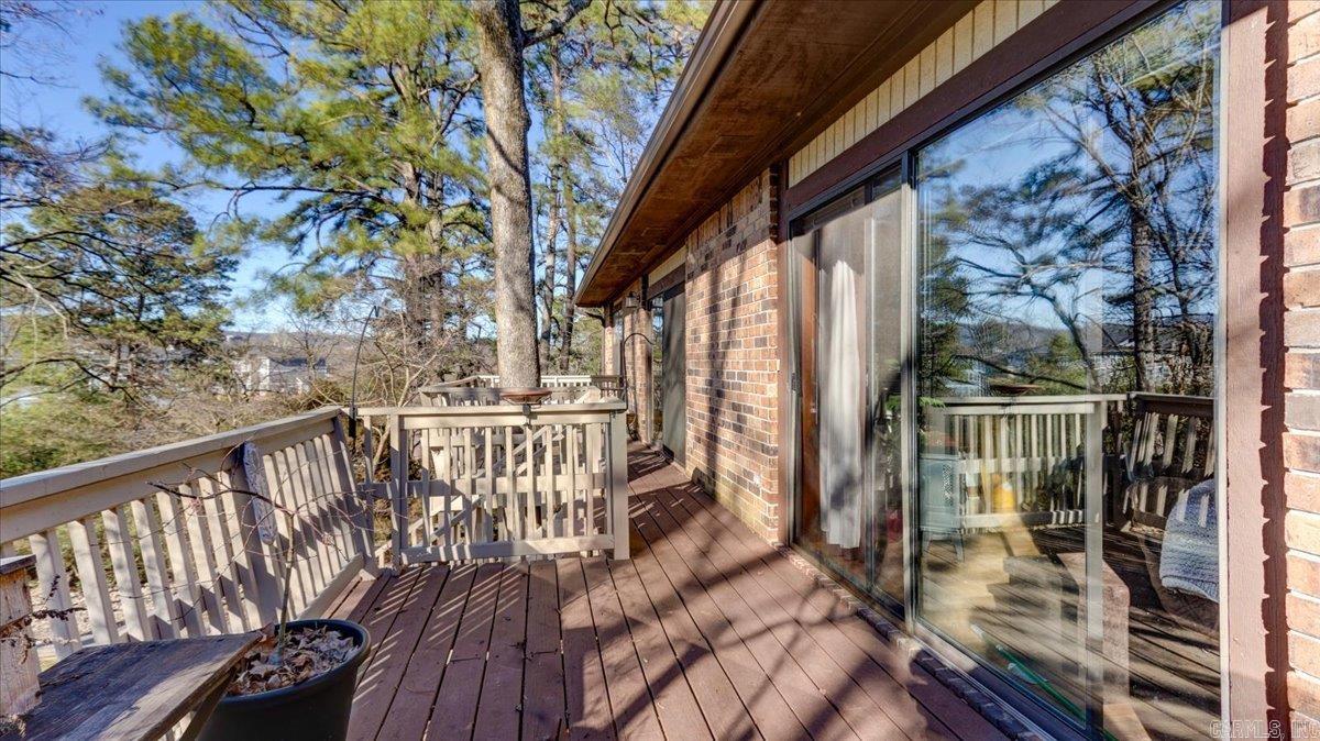 OAKLAWN VILLAGE EAST HPR - Residential