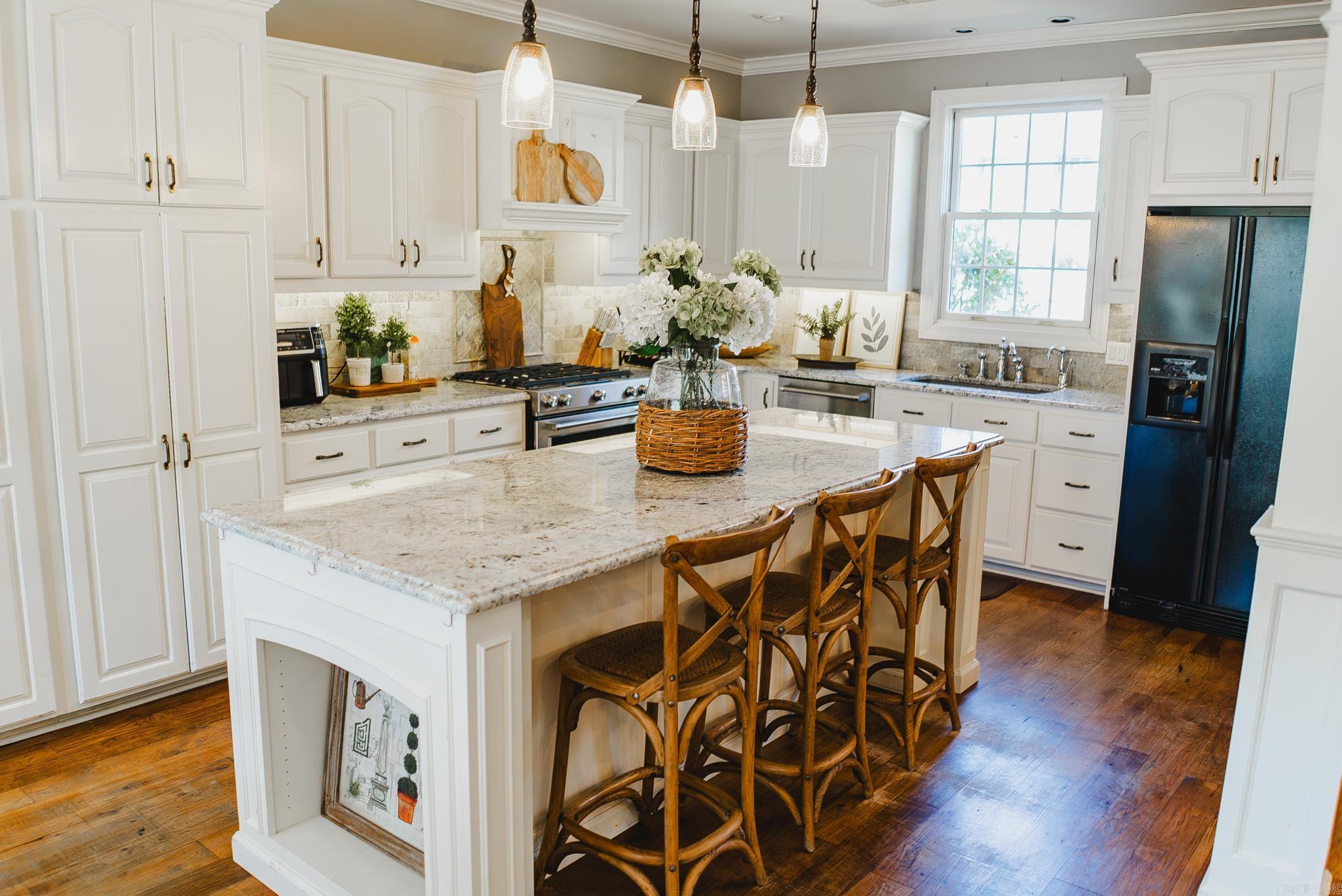 Price Estates - Residential