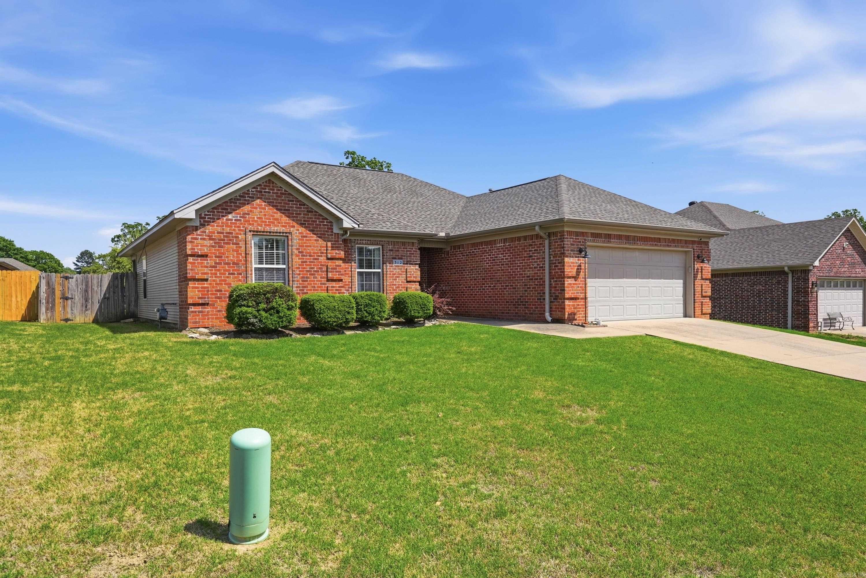 GATTIN WOODS - Residential