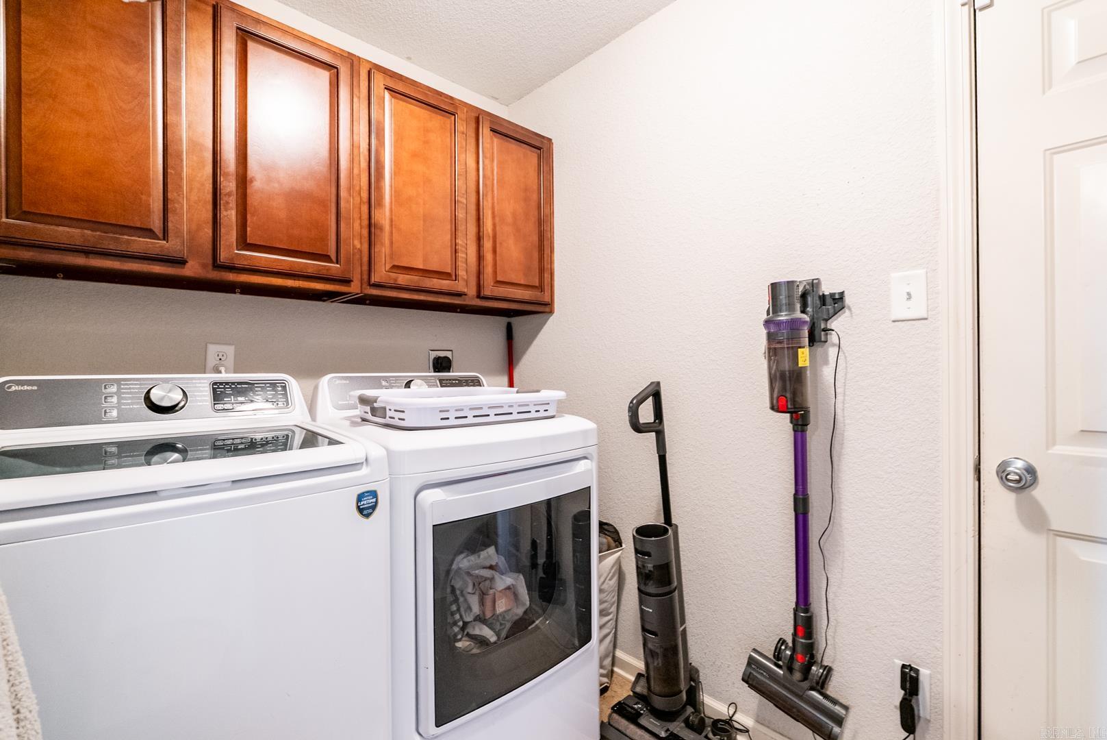 TRAMMEL ESTATES - Residential