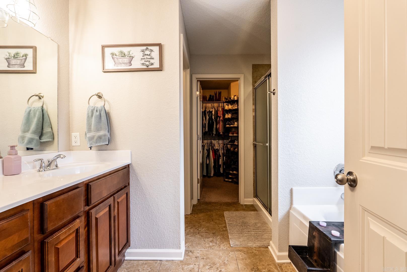 TRAMMEL ESTATES - Residential