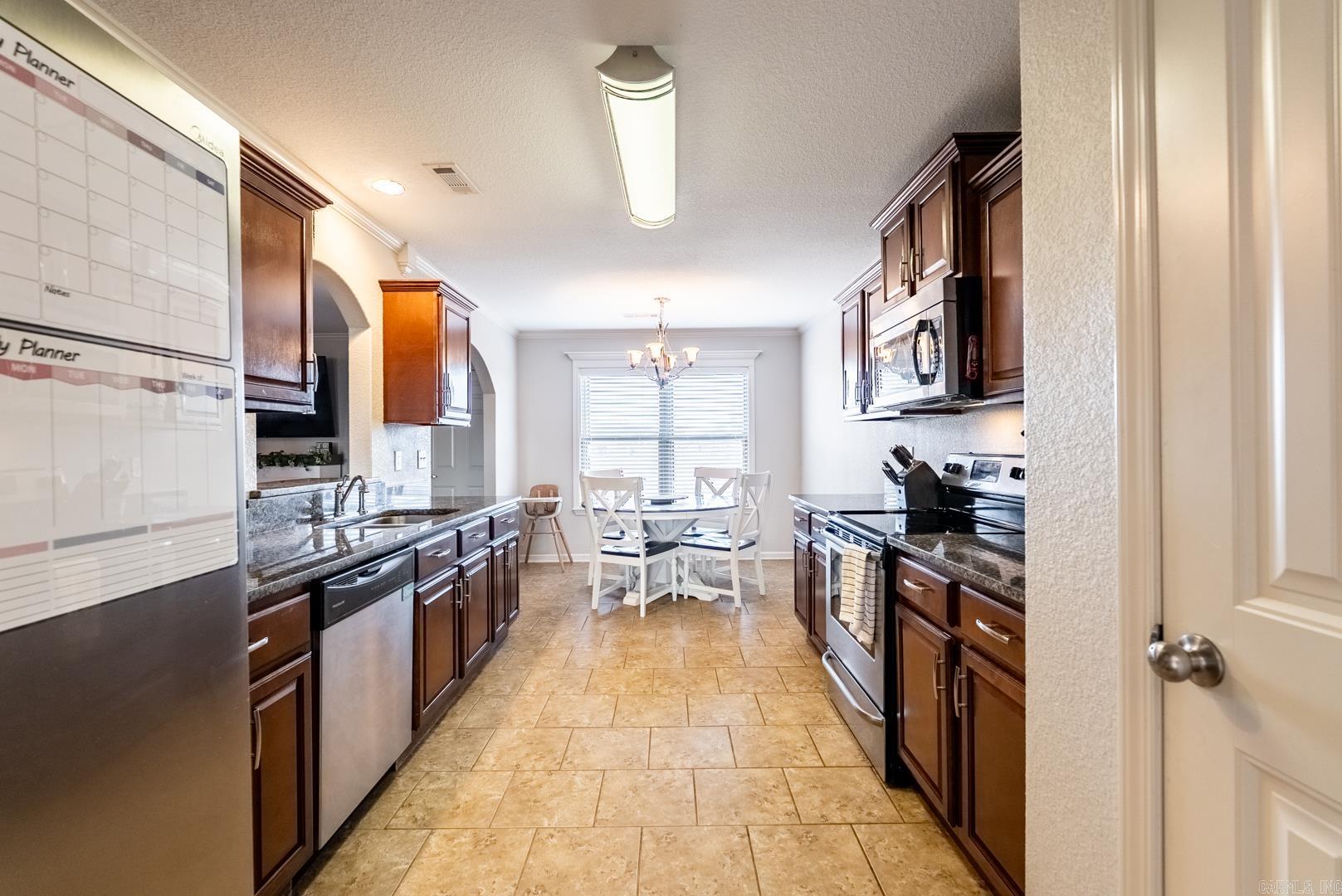 TRAMMEL ESTATES - Residential