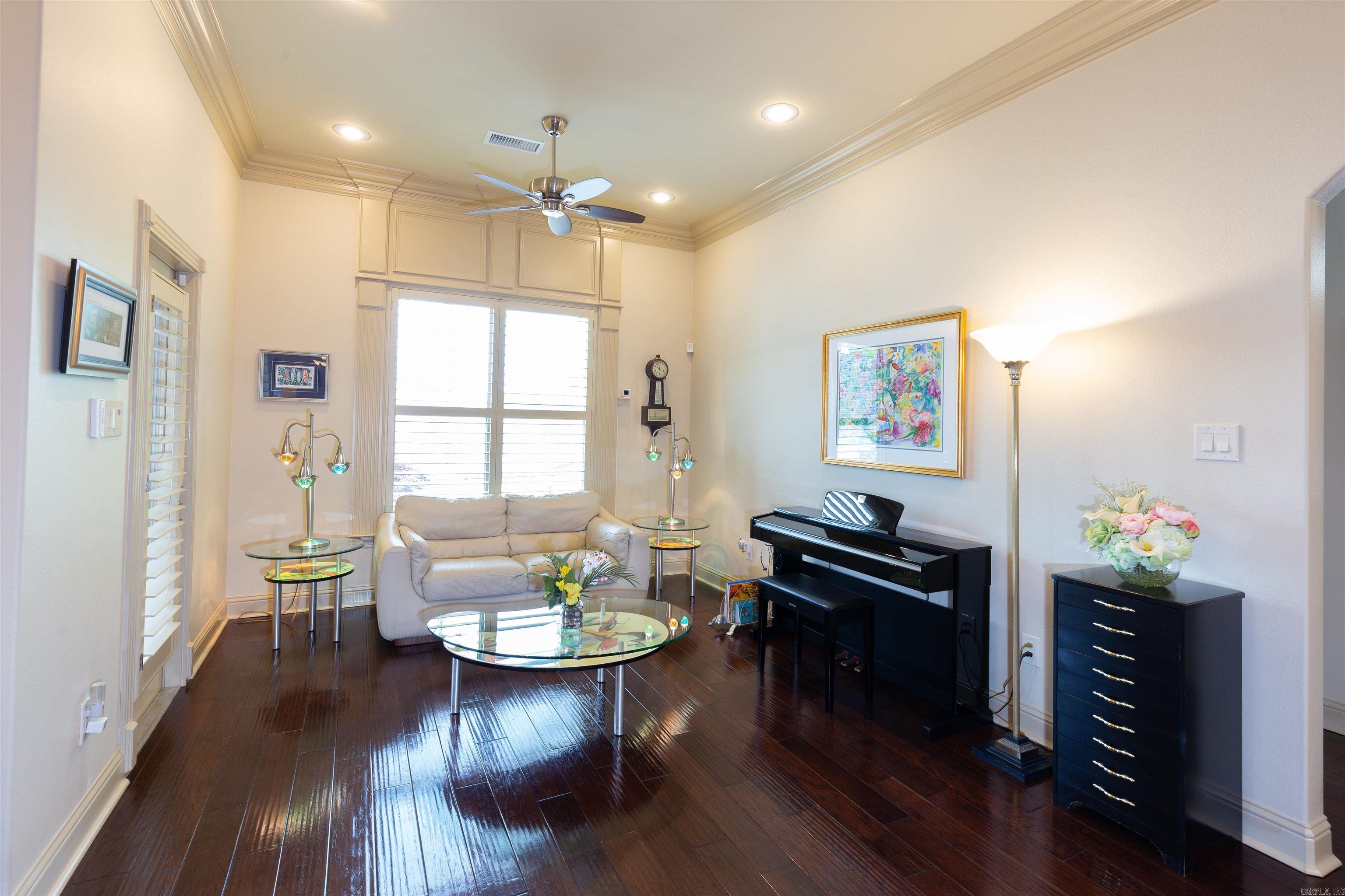 CHENAL VALLEY EPERNAY PLACE - Residential