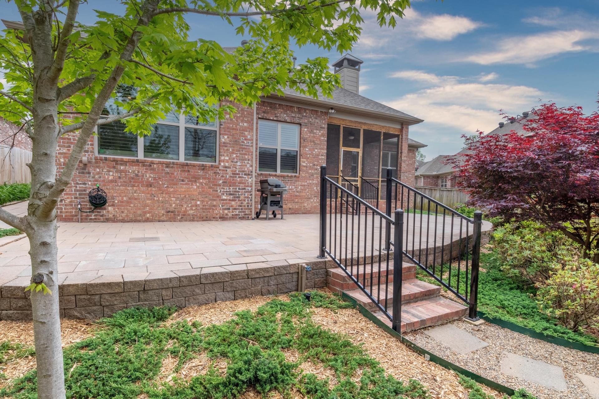 CHENAL VALLEY EPERNAY PLACE - Residential