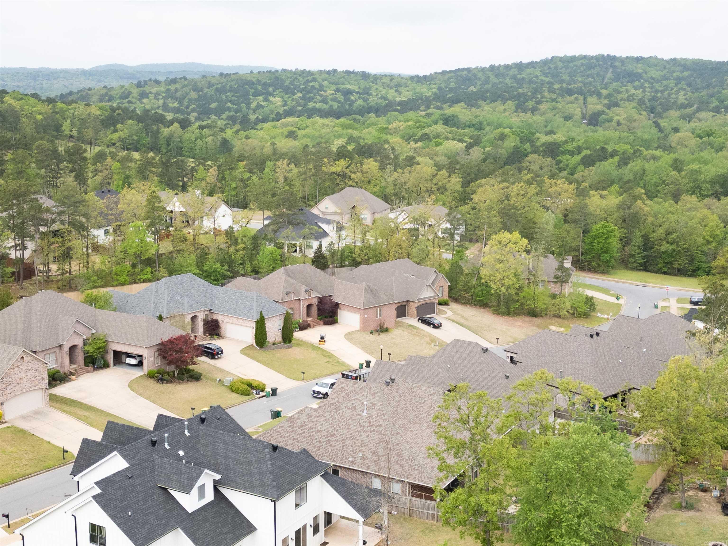 CHENAL VALLEY EPERNAY PLACE - Residential