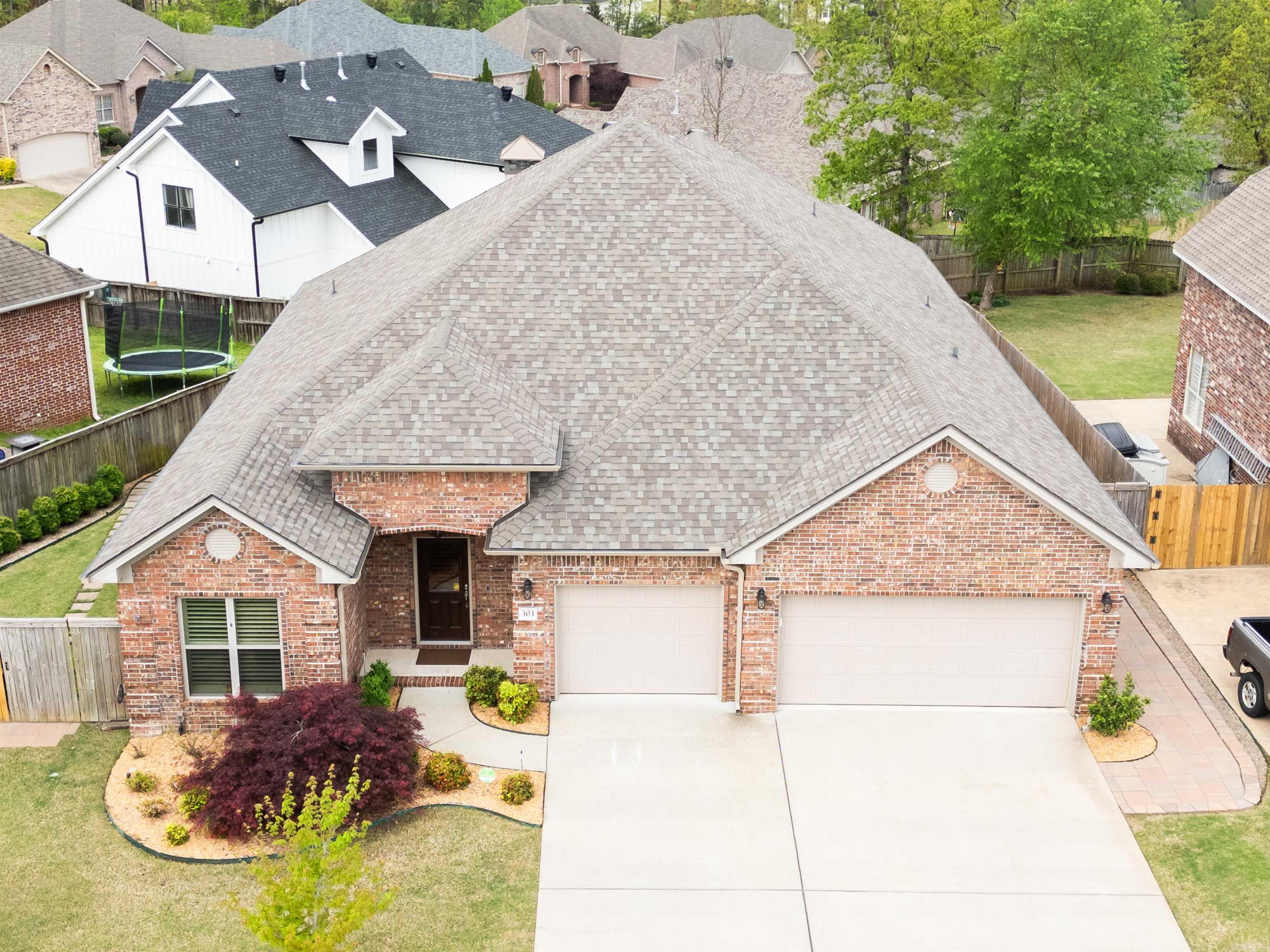 CHENAL VALLEY EPERNAY PLACE - Residential