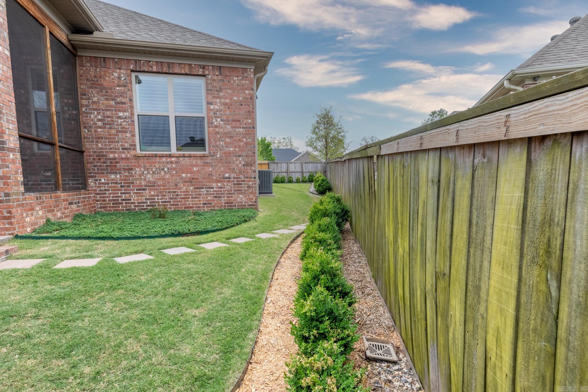 CHENAL VALLEY EPERNAY PLACE - Residential