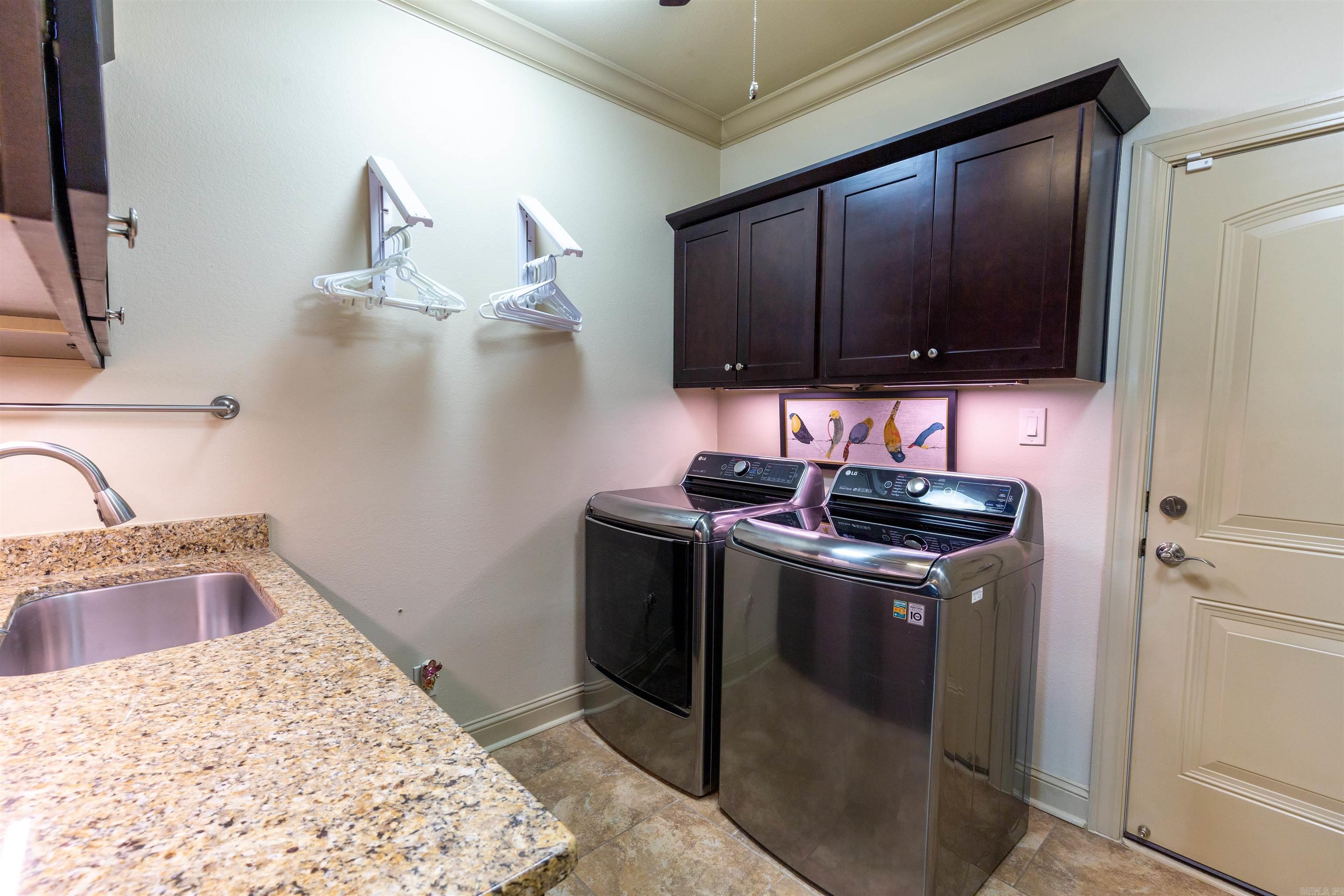 CHENAL VALLEY EPERNAY PLACE - Residential