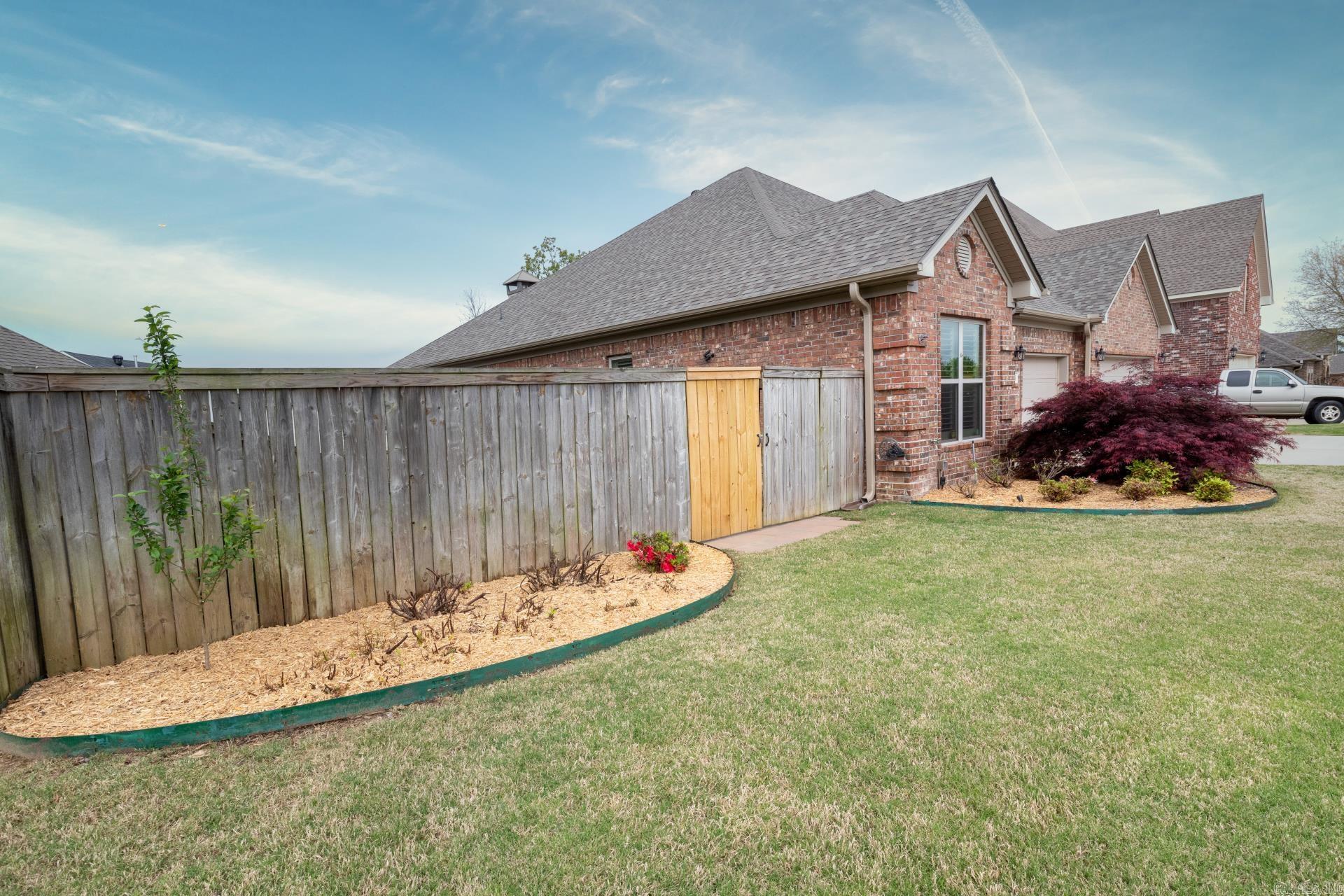 CHENAL VALLEY EPERNAY PLACE - Residential