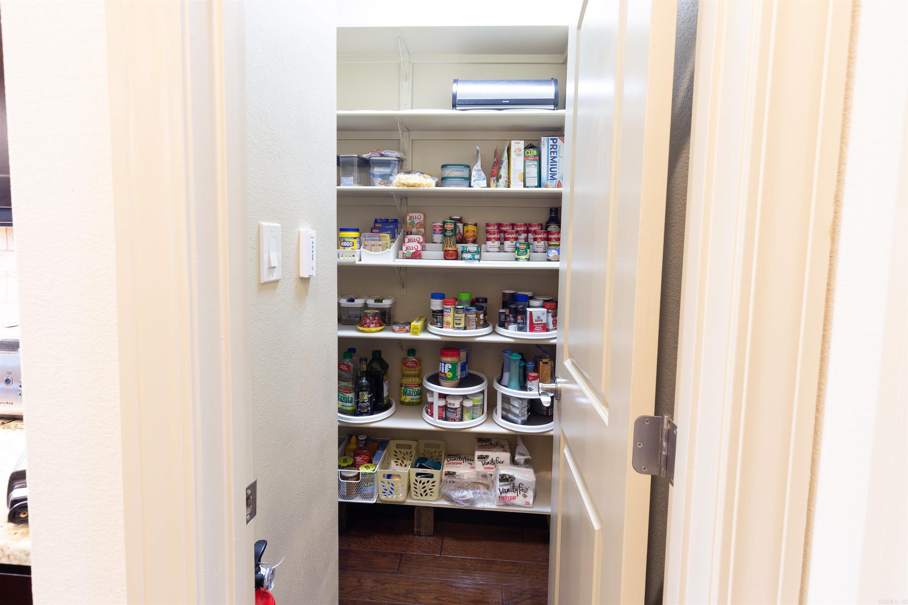 CHENAL VALLEY EPERNAY PLACE - Residential