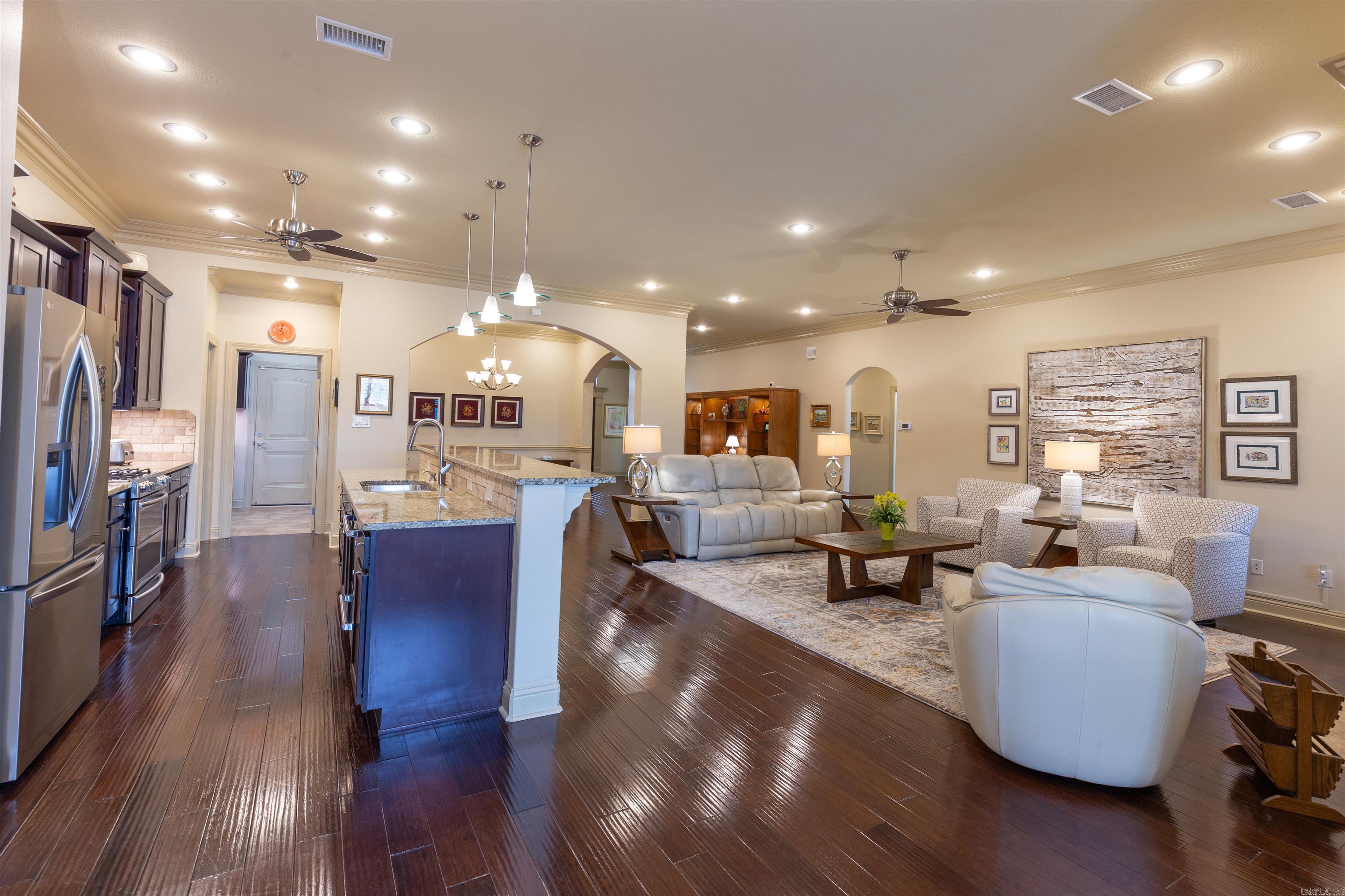 CHENAL VALLEY EPERNAY PLACE - Residential