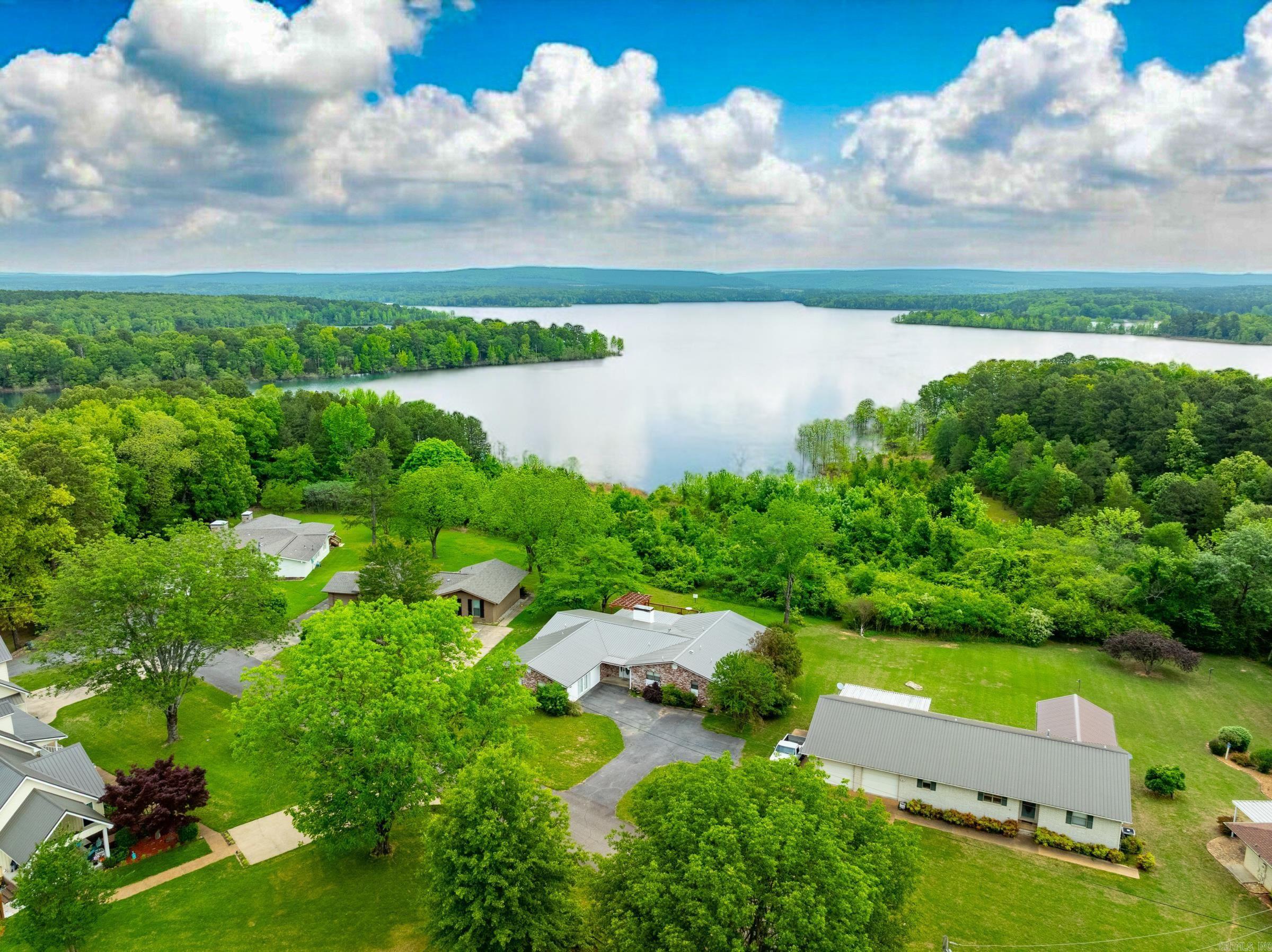 CRAPPIE COVE - LAKE - Residential