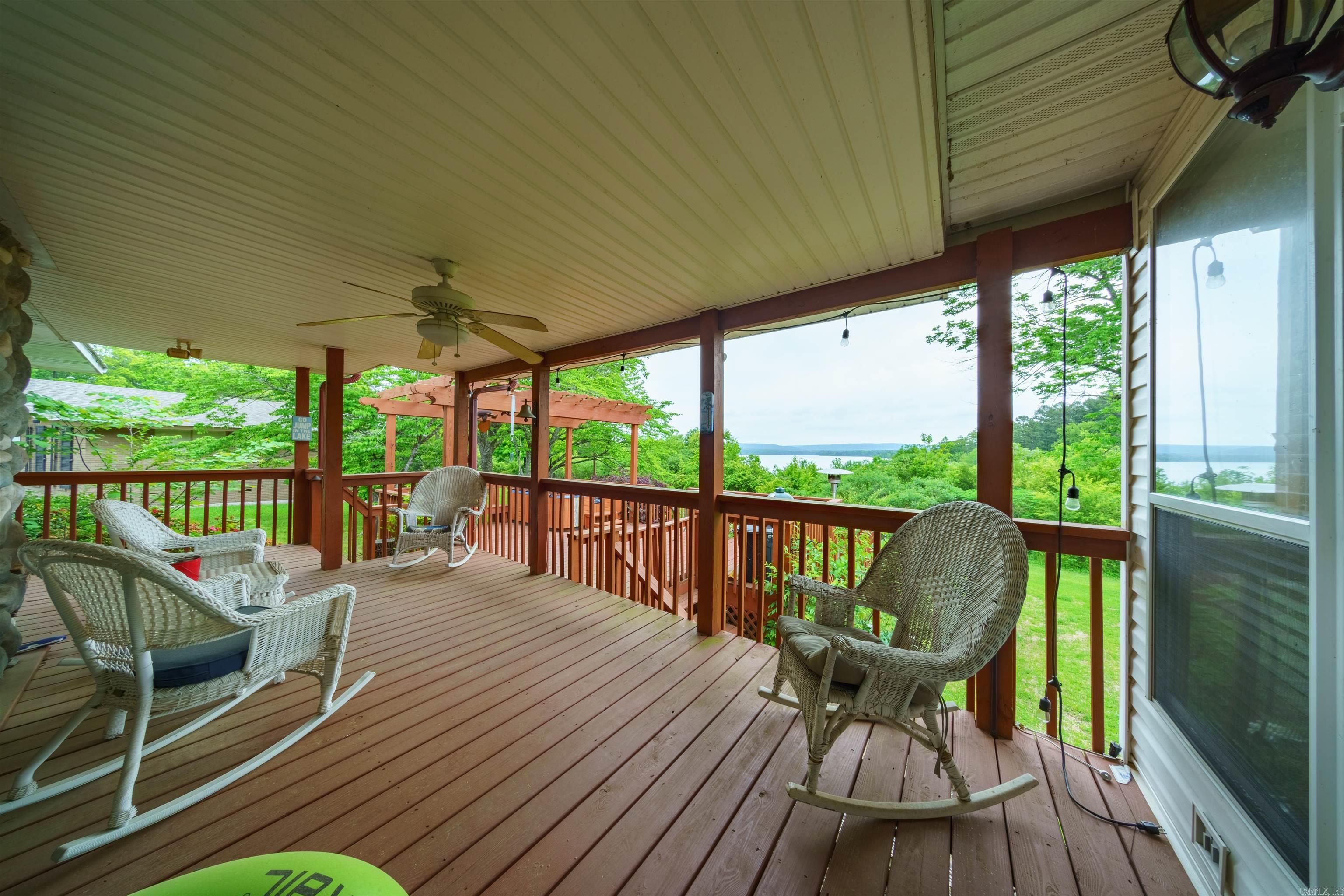 CRAPPIE COVE - LAKE - Residential