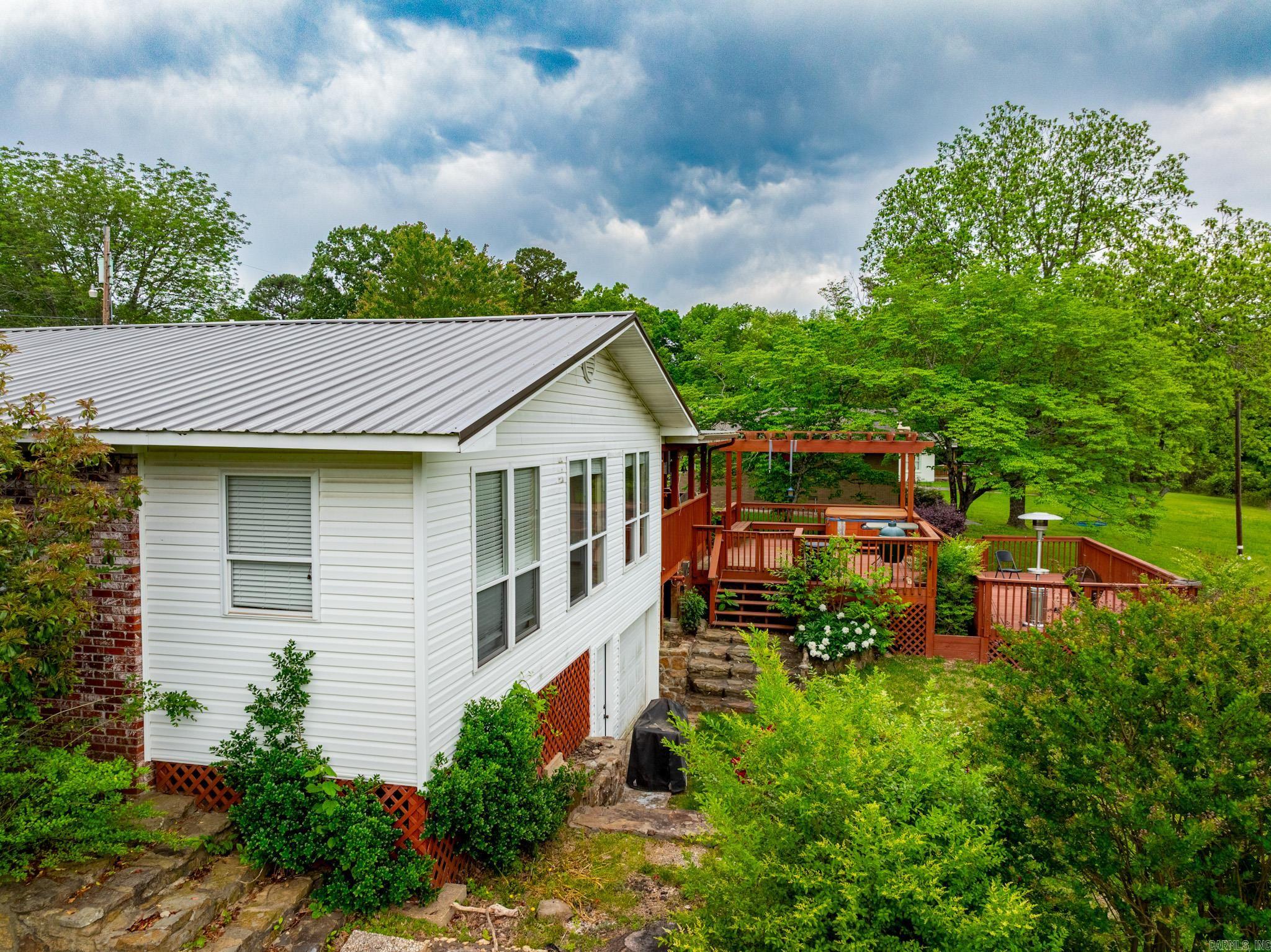 CRAPPIE COVE - LAKE - Residential