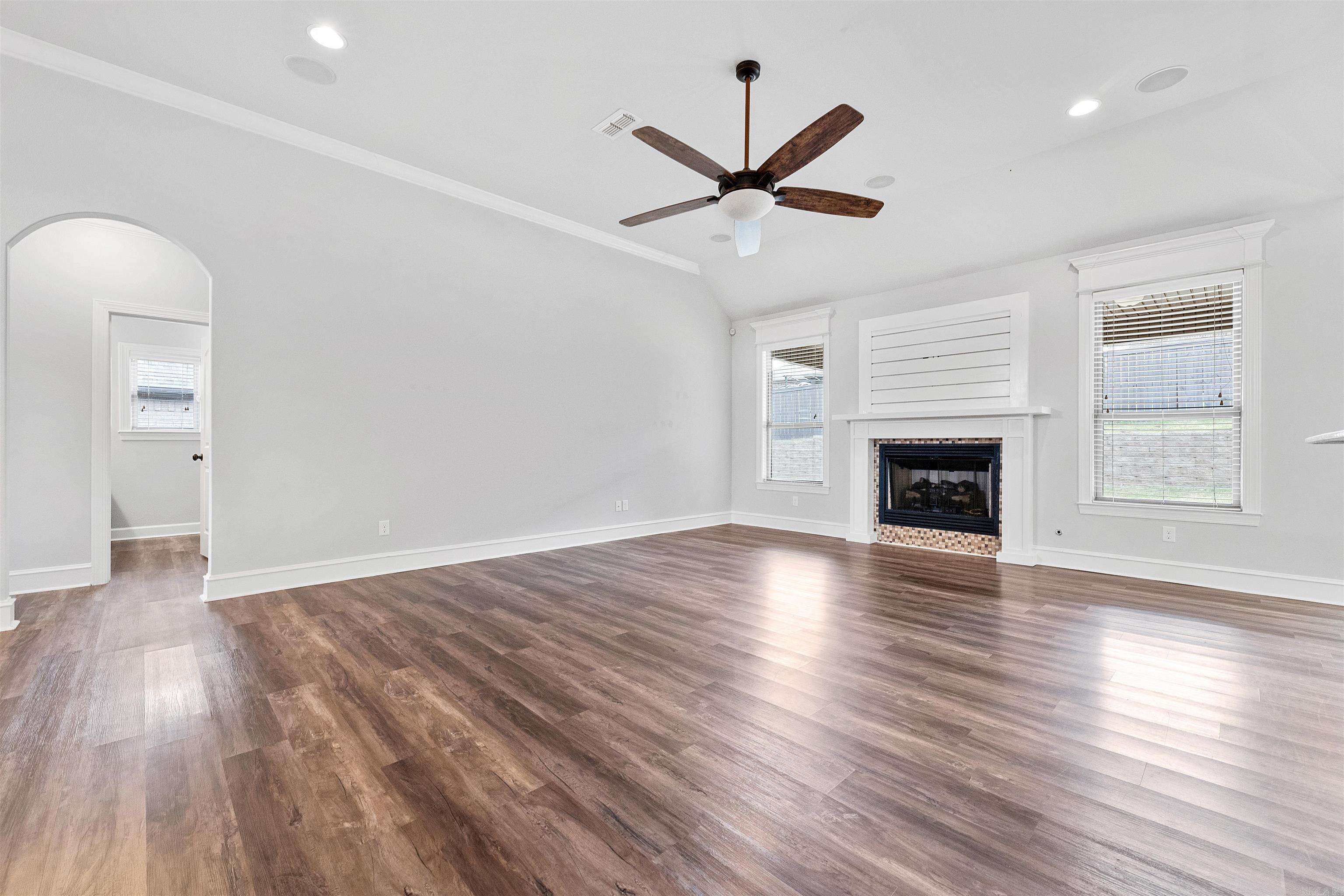 CREEKSIDE ADDN - Residential