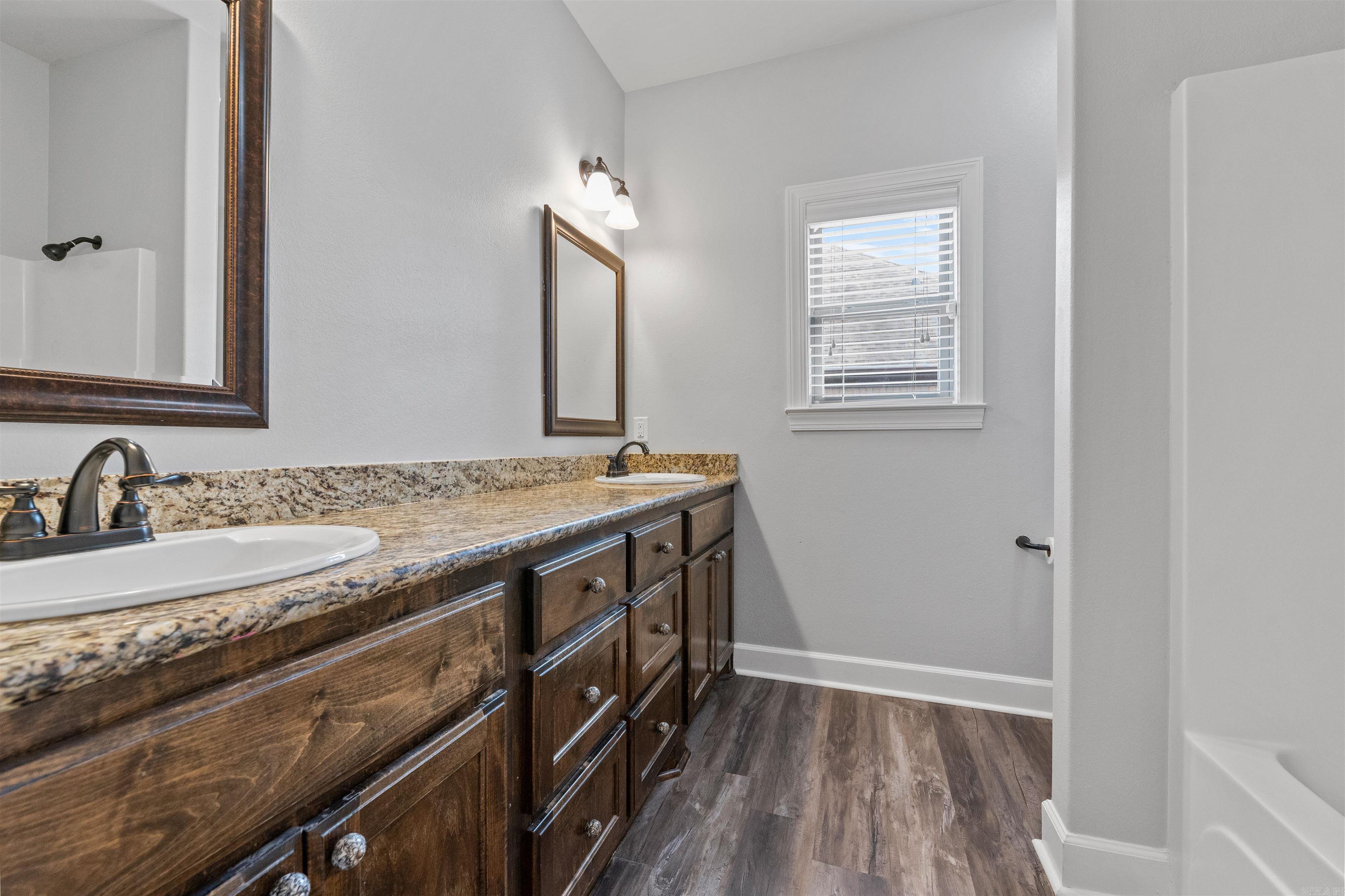 CREEKSIDE ADDN - Residential