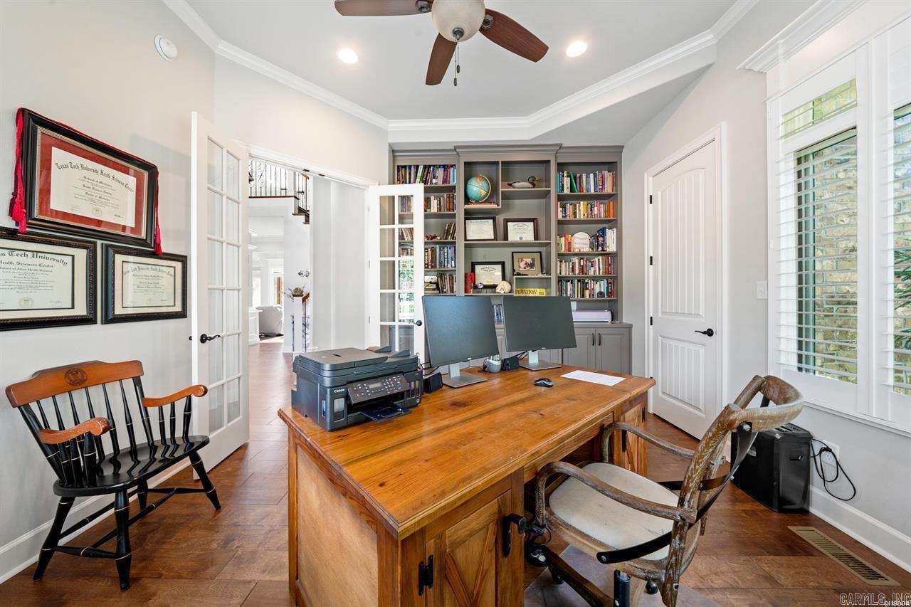 Red Oak Ridge - Residential