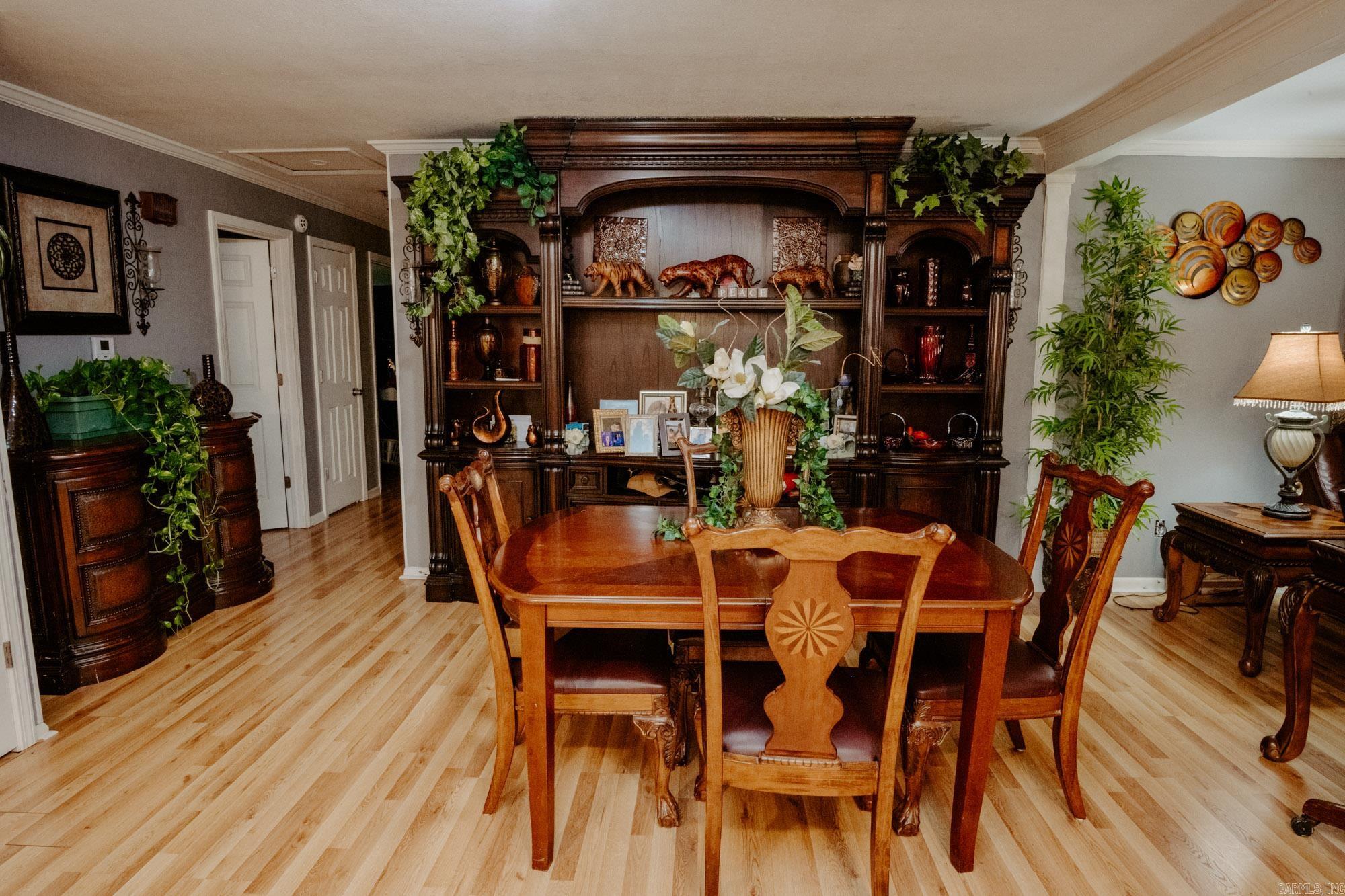 SOUTH LAKEVIEW - Residential