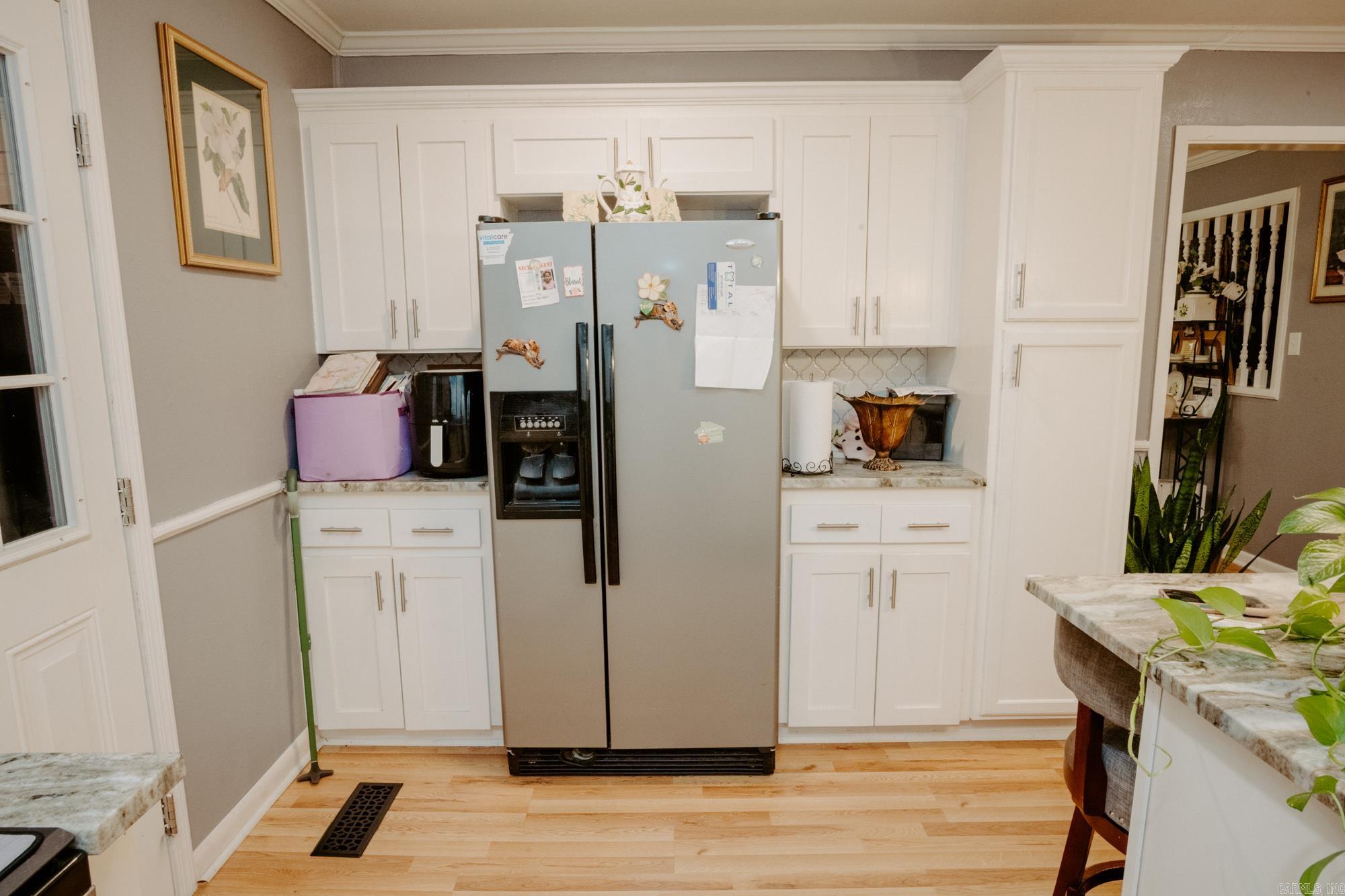 SOUTH LAKEVIEW - Residential