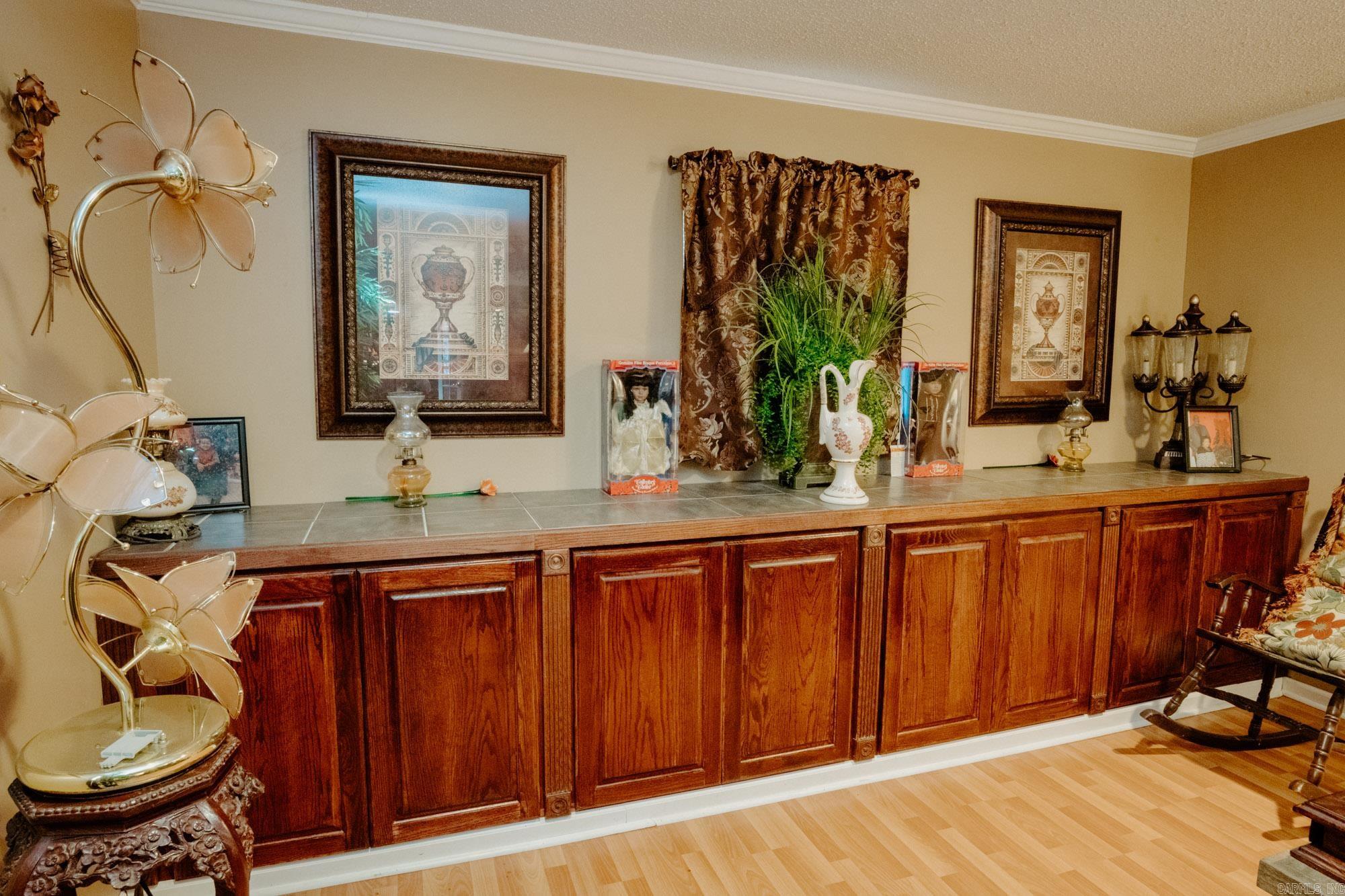 SOUTH LAKEVIEW - Residential