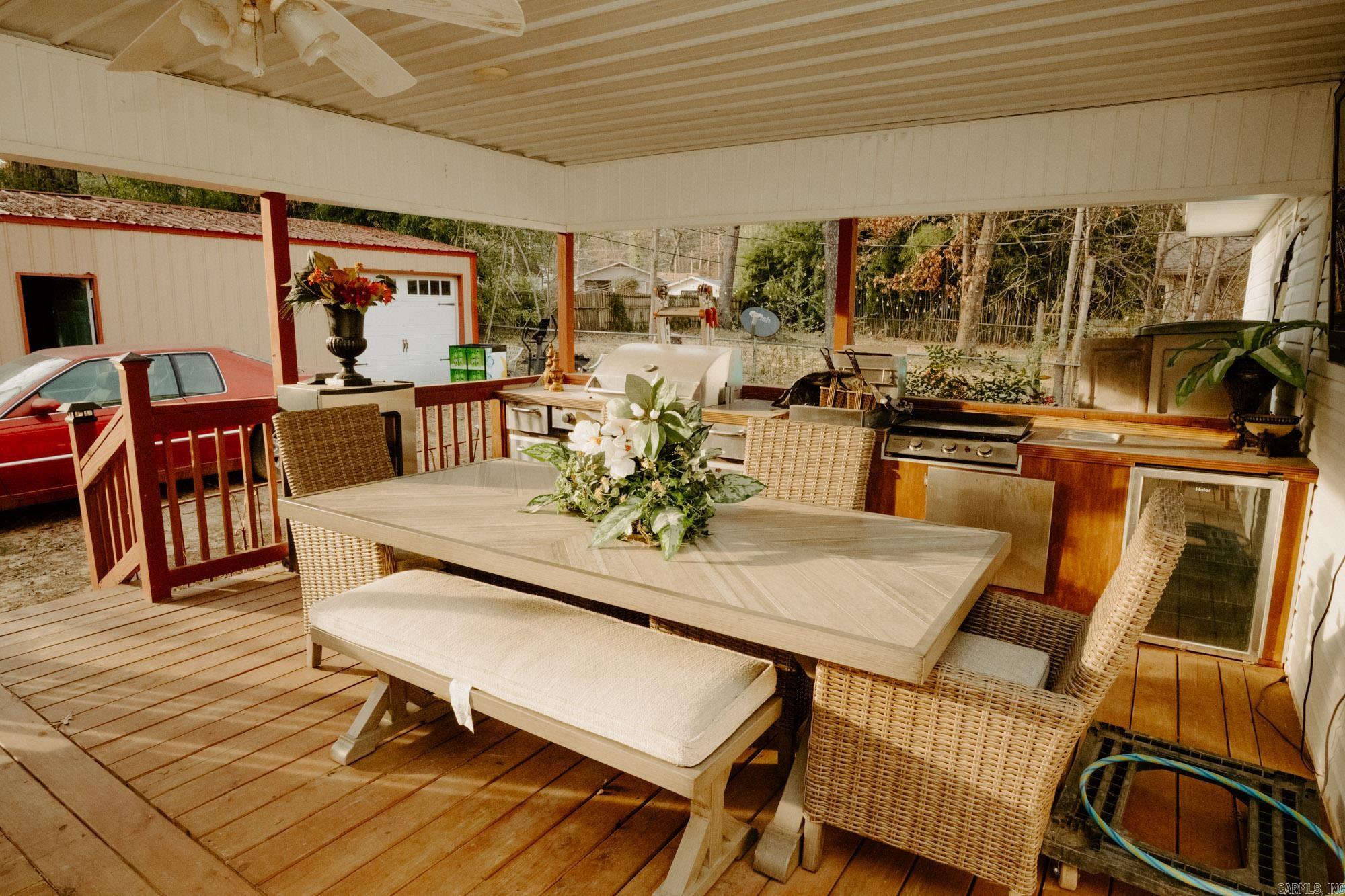 SOUTH LAKEVIEW - Residential