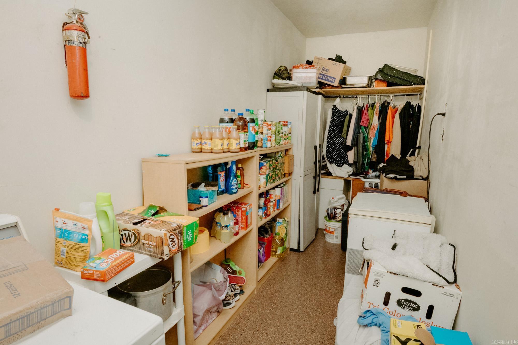 SOUTH LAKEVIEW - Residential