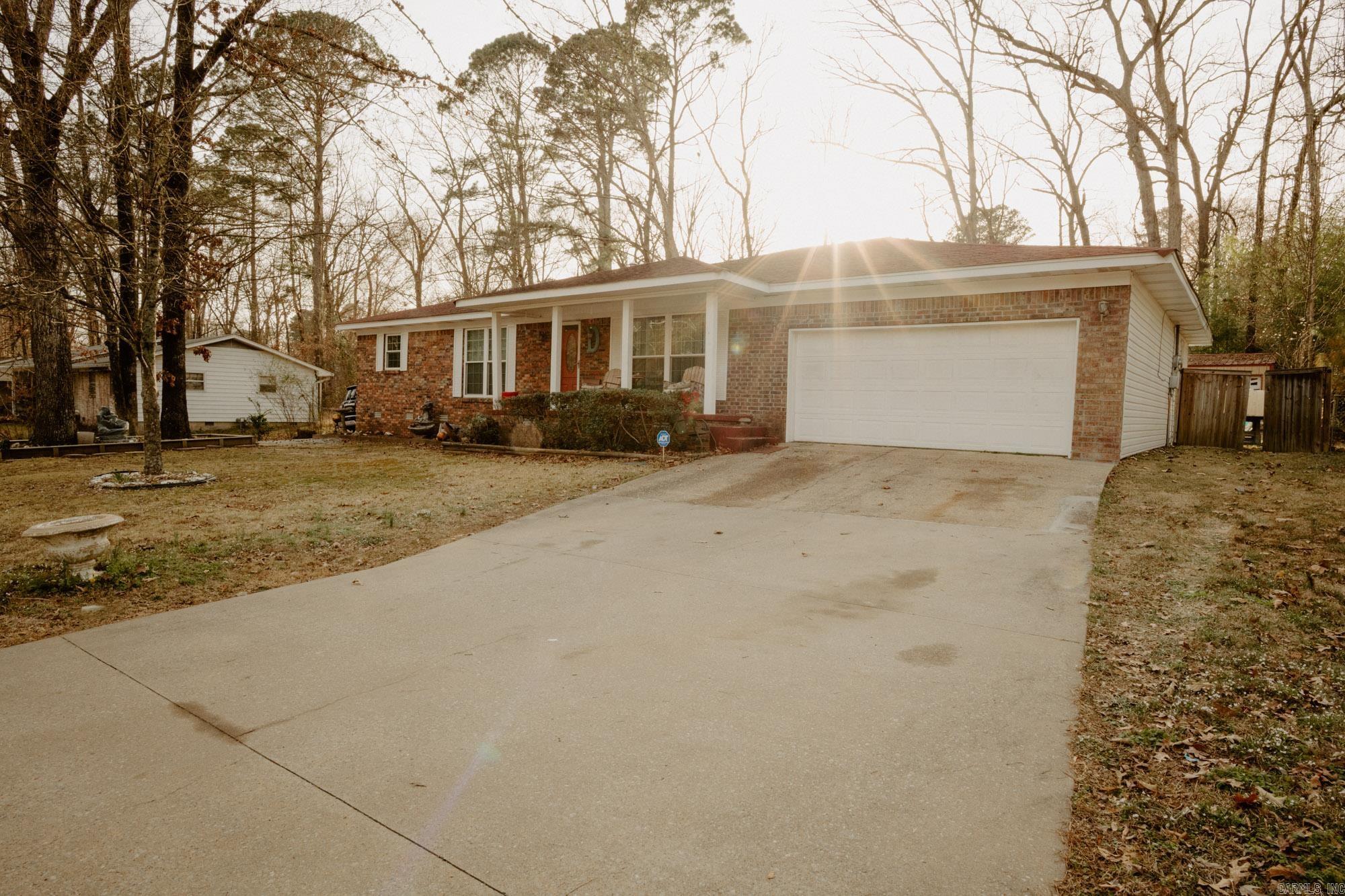 SOUTH LAKEVIEW - Residential